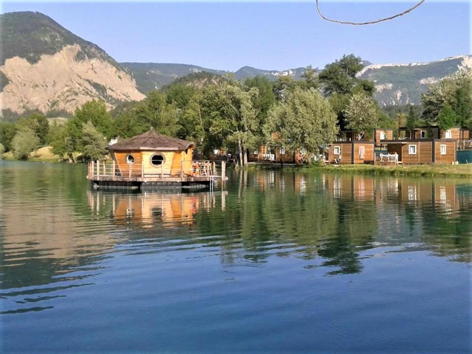 Camping Le Lac Bleu