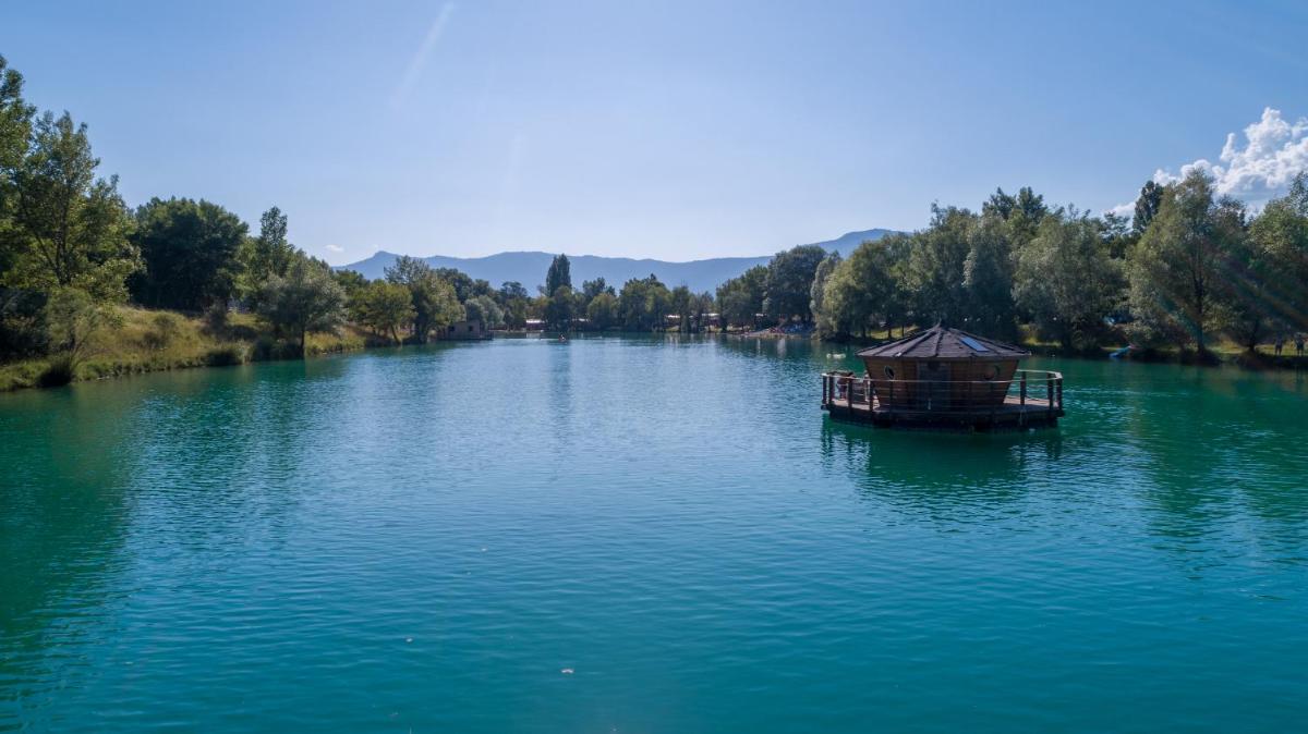Camping Le Lac Bleu