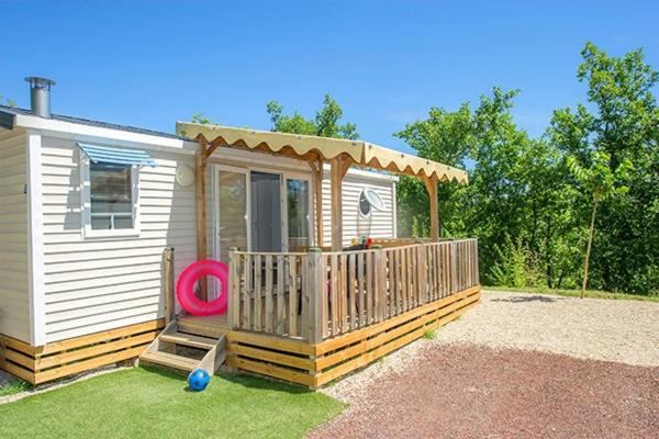 Camping Le Lac Bleu