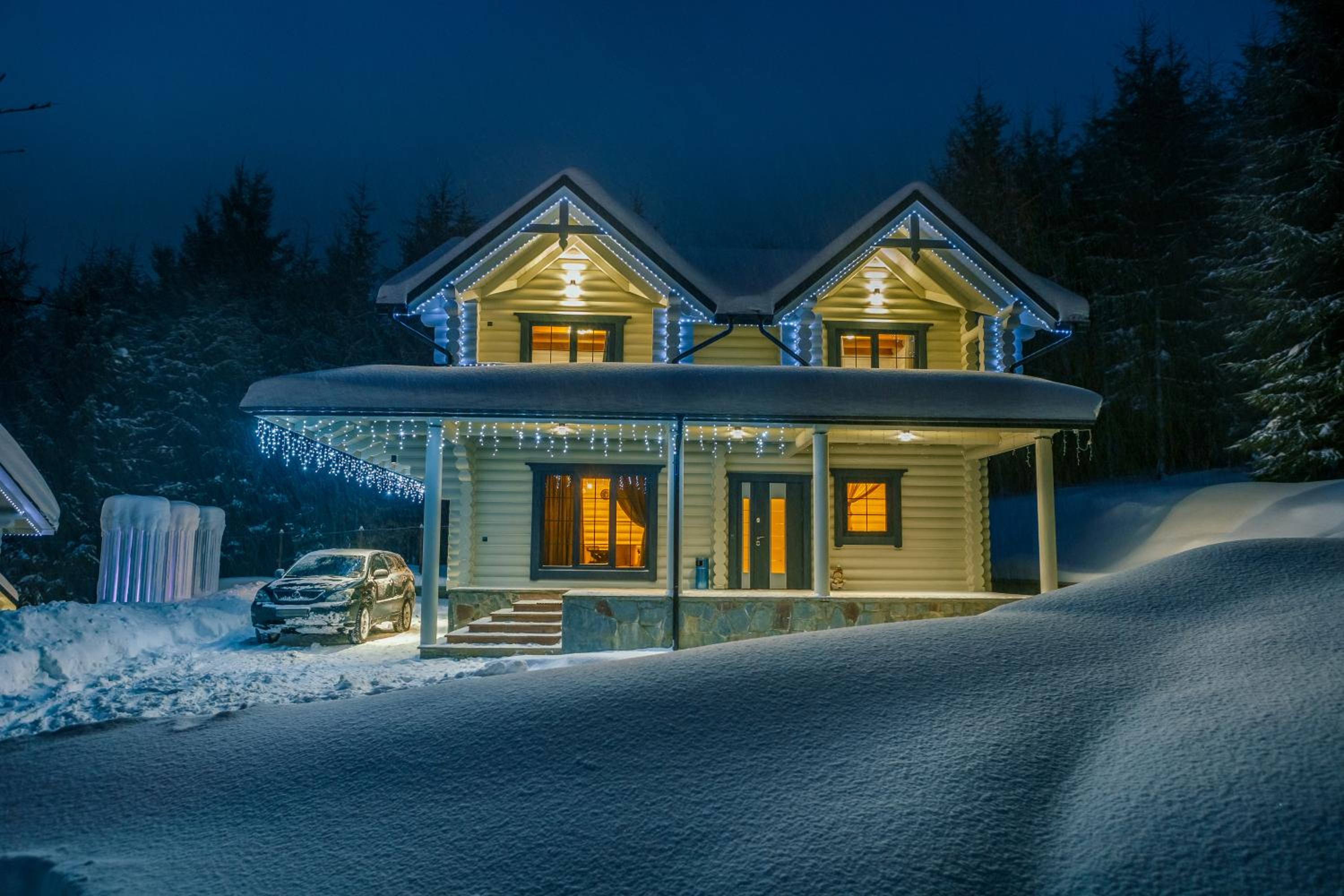 WhiteWood Cottages view 2
