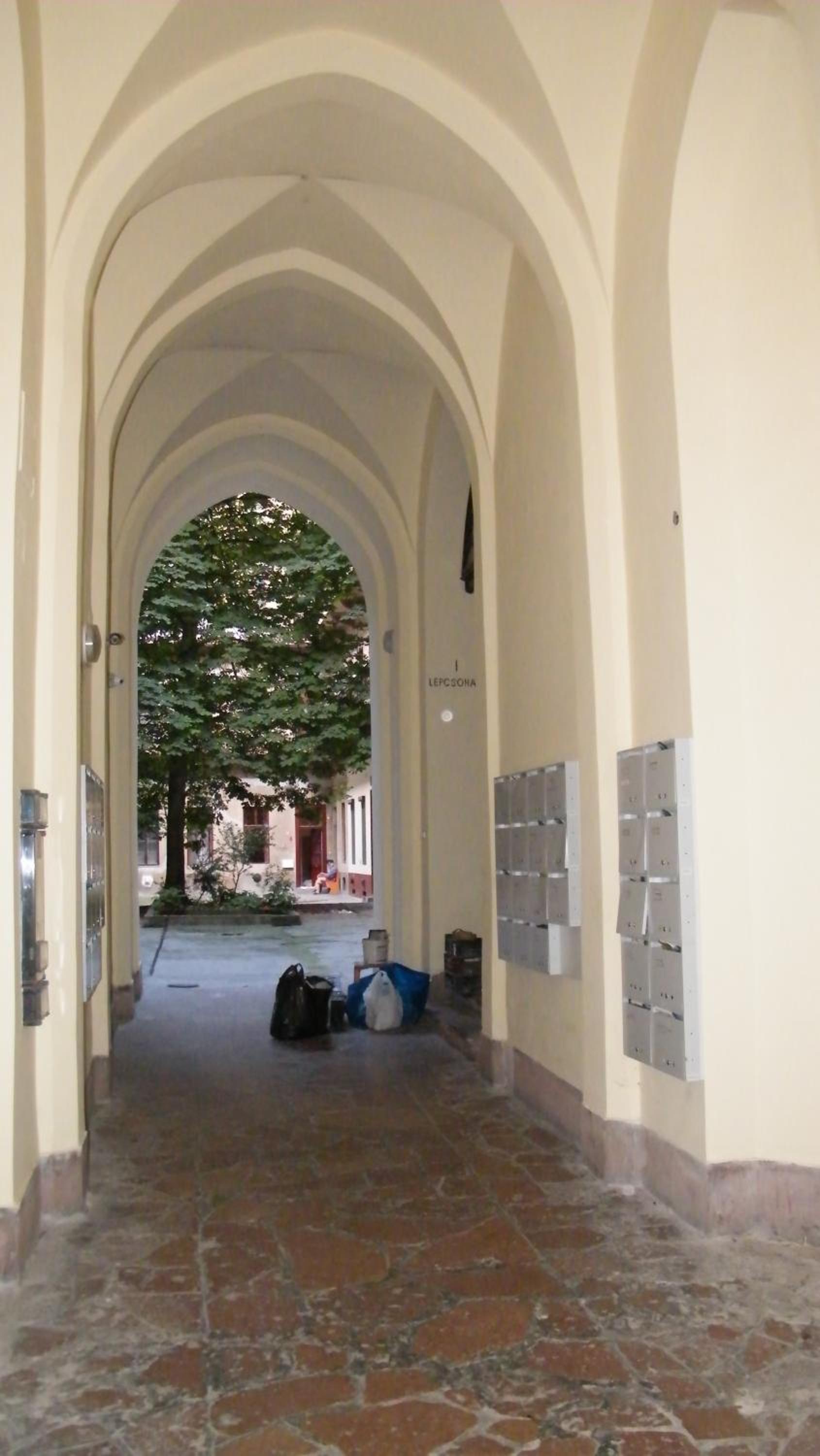Photo 24