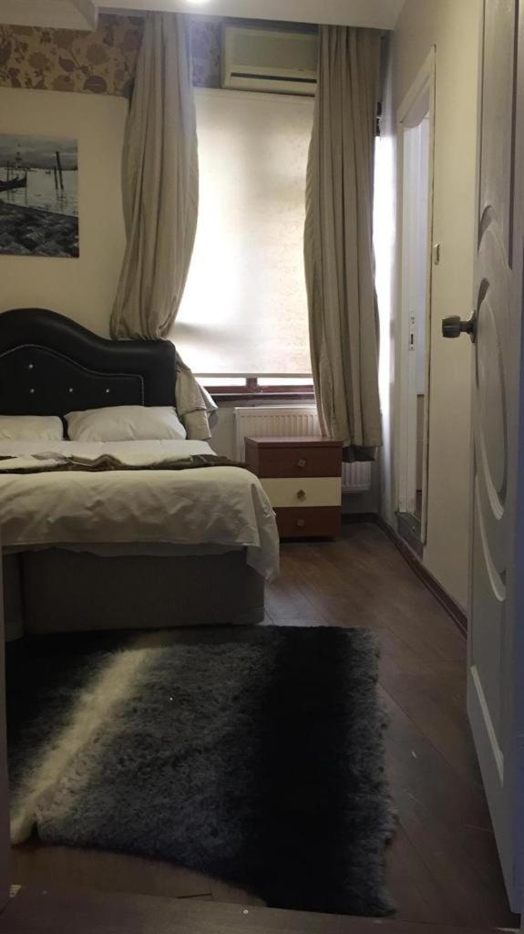 Divan Wooden Guesthouse