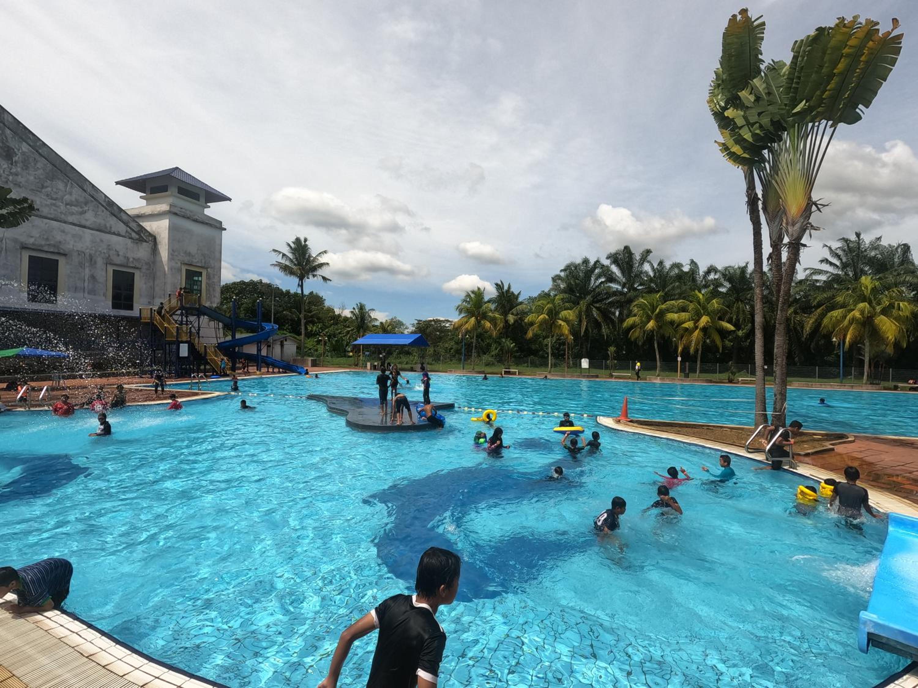 Bukit Beruntung Resort photo 7