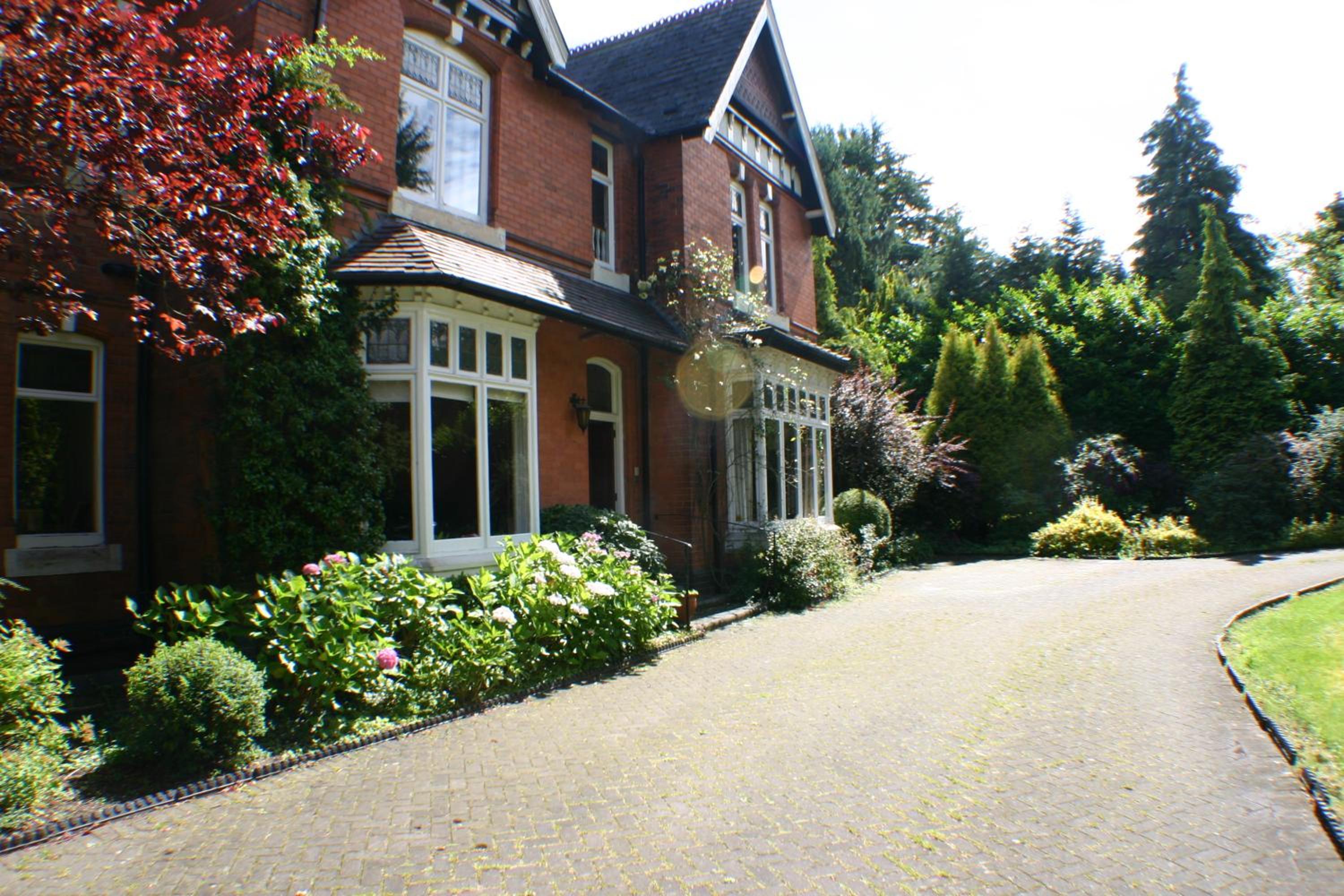 Glenlyon Flat - NEC view 4