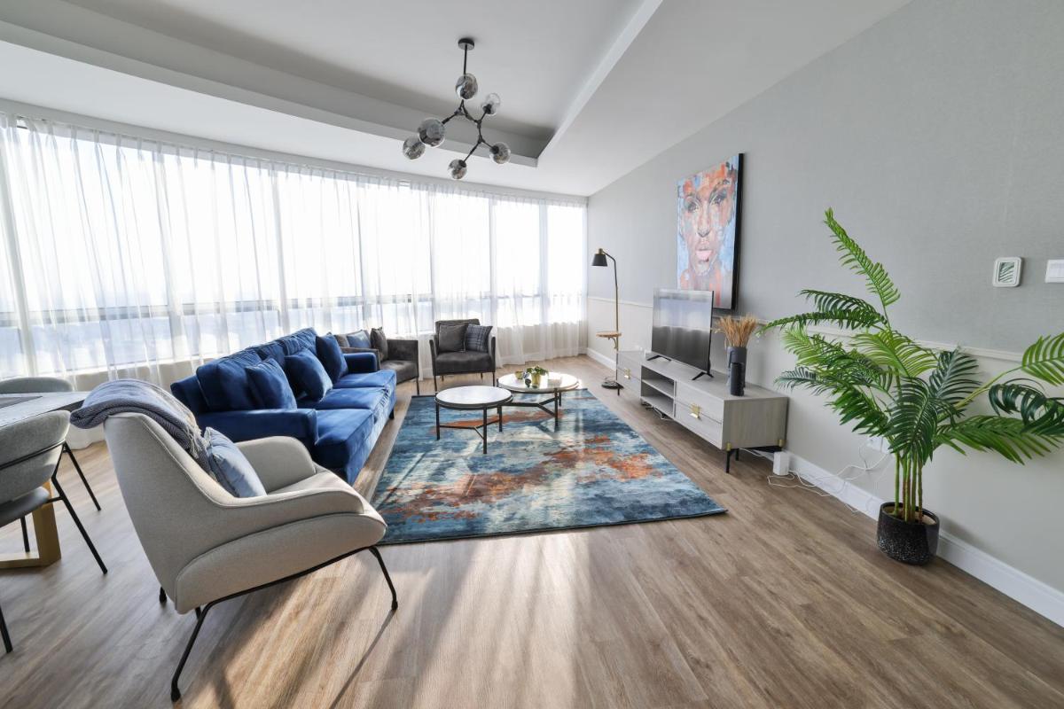 Dubai Marina - Stunning Huge 4 Bedroom Apts Near JBR - Gym - Pool - Parking by Sojo Stay