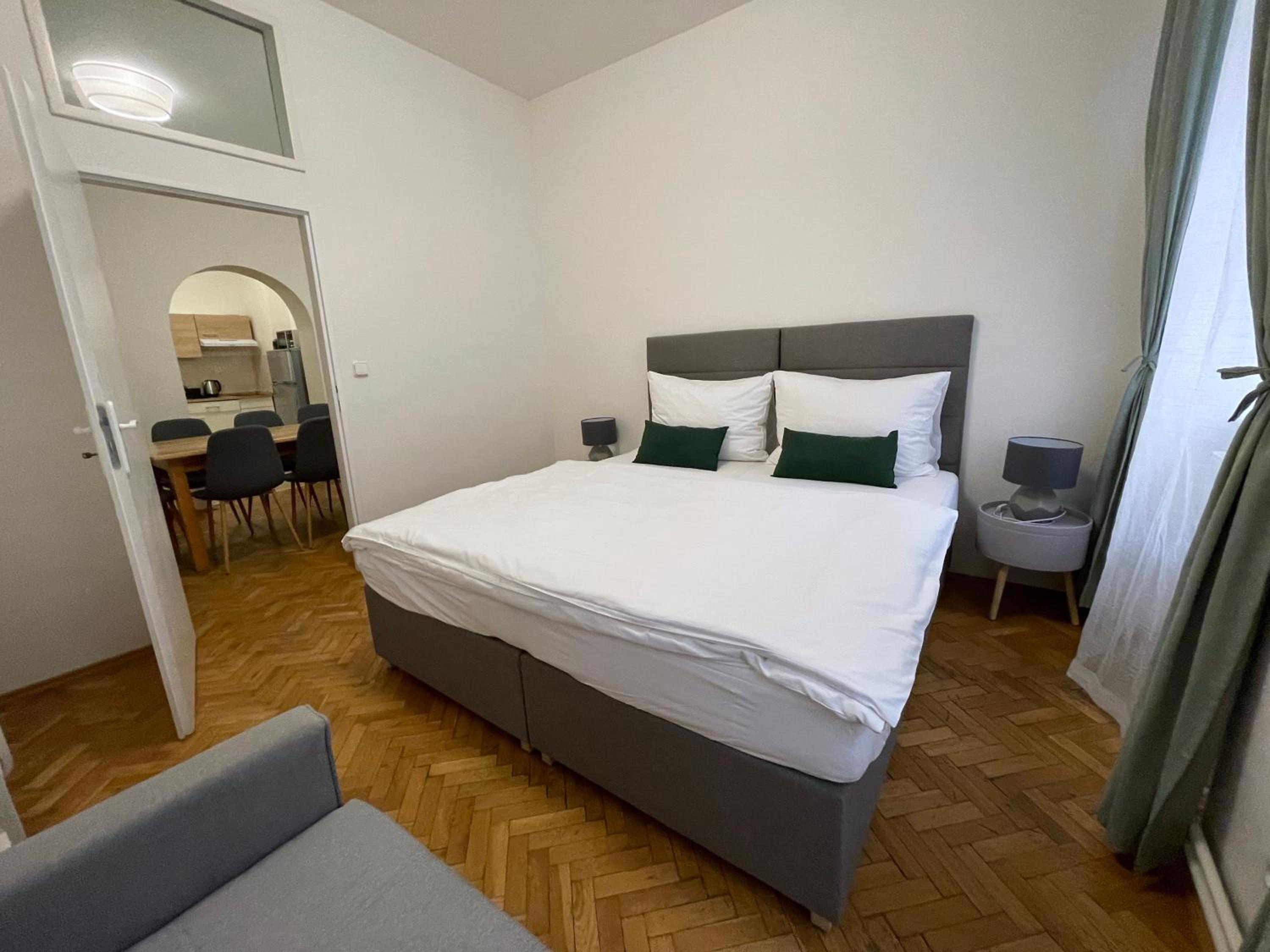 White Swan Boutique Apartments