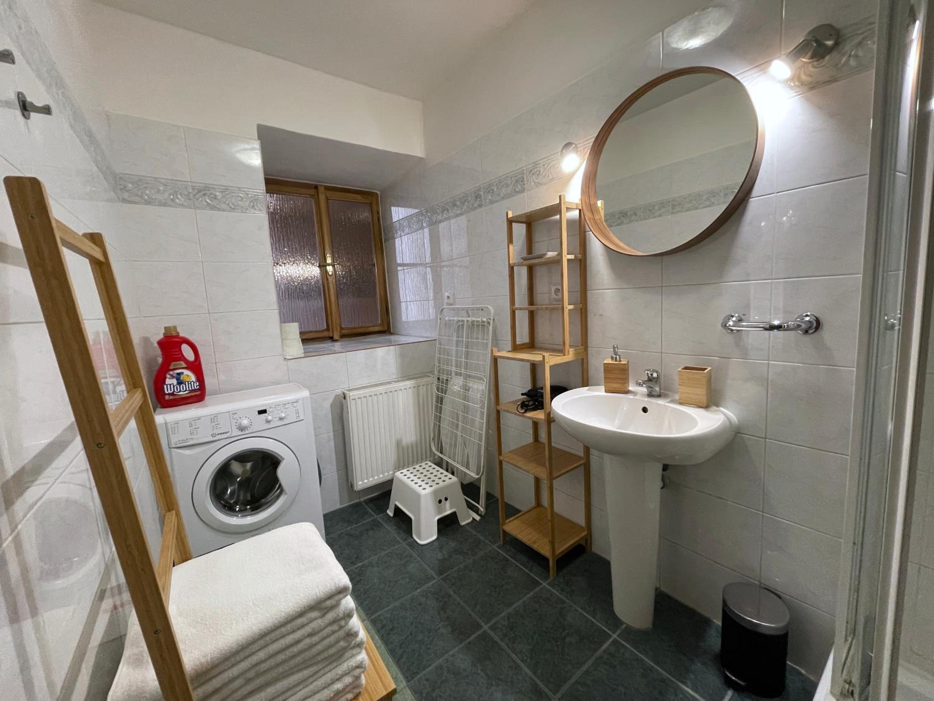 White Swan Boutique Apartments