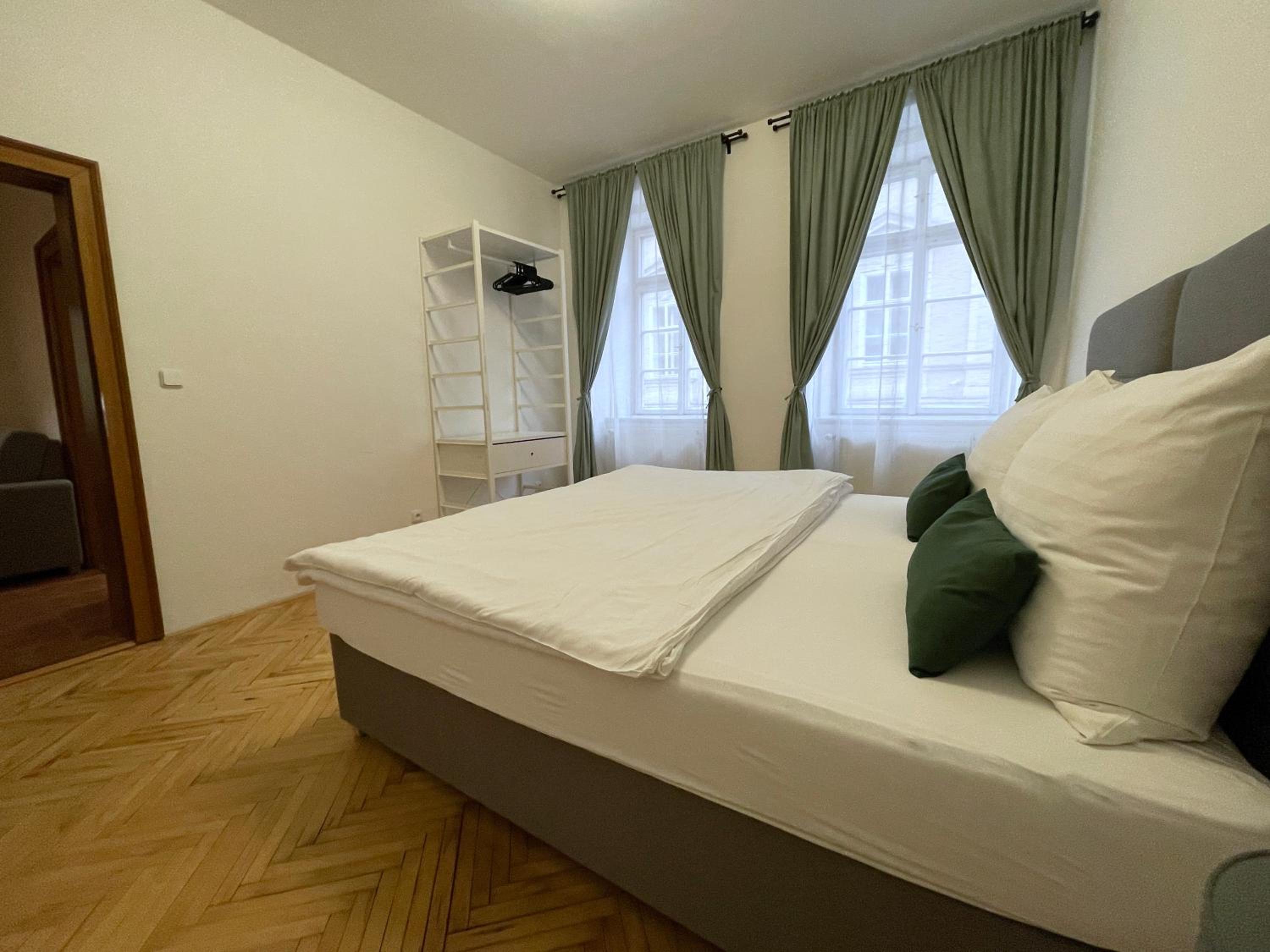 White Swan Boutique Apartments