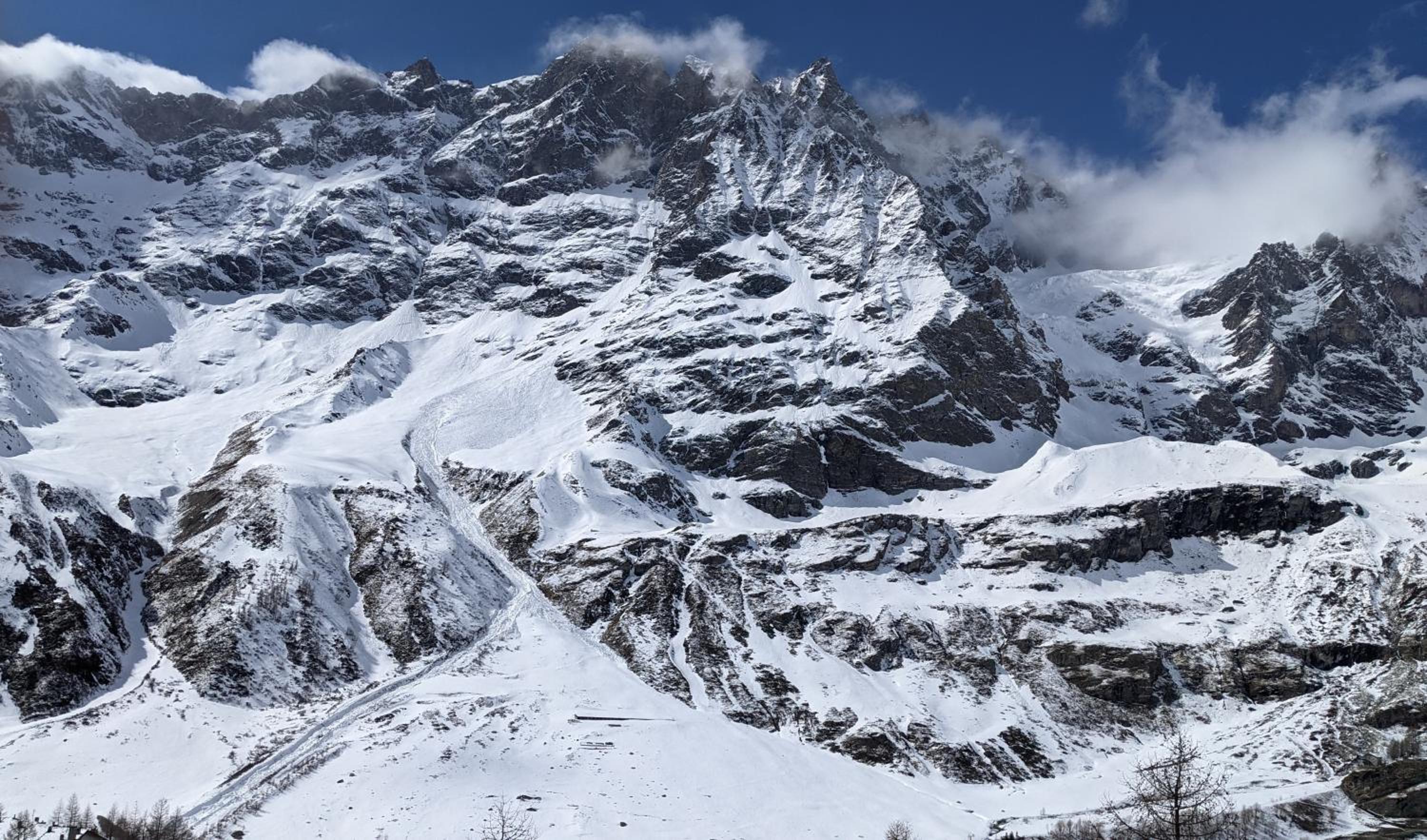 Cervinia Apartment 2121 - Ski & Mountain Panorama view 3