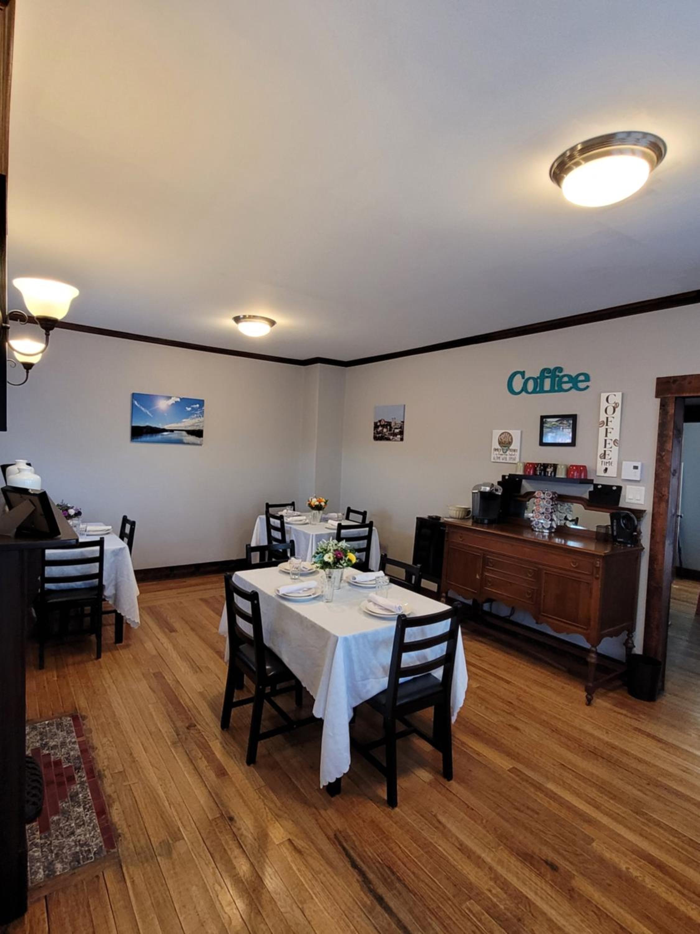 The Harbourside Inn