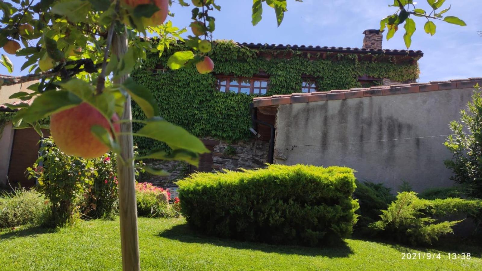 Casa de piedra en Muga de Alba
