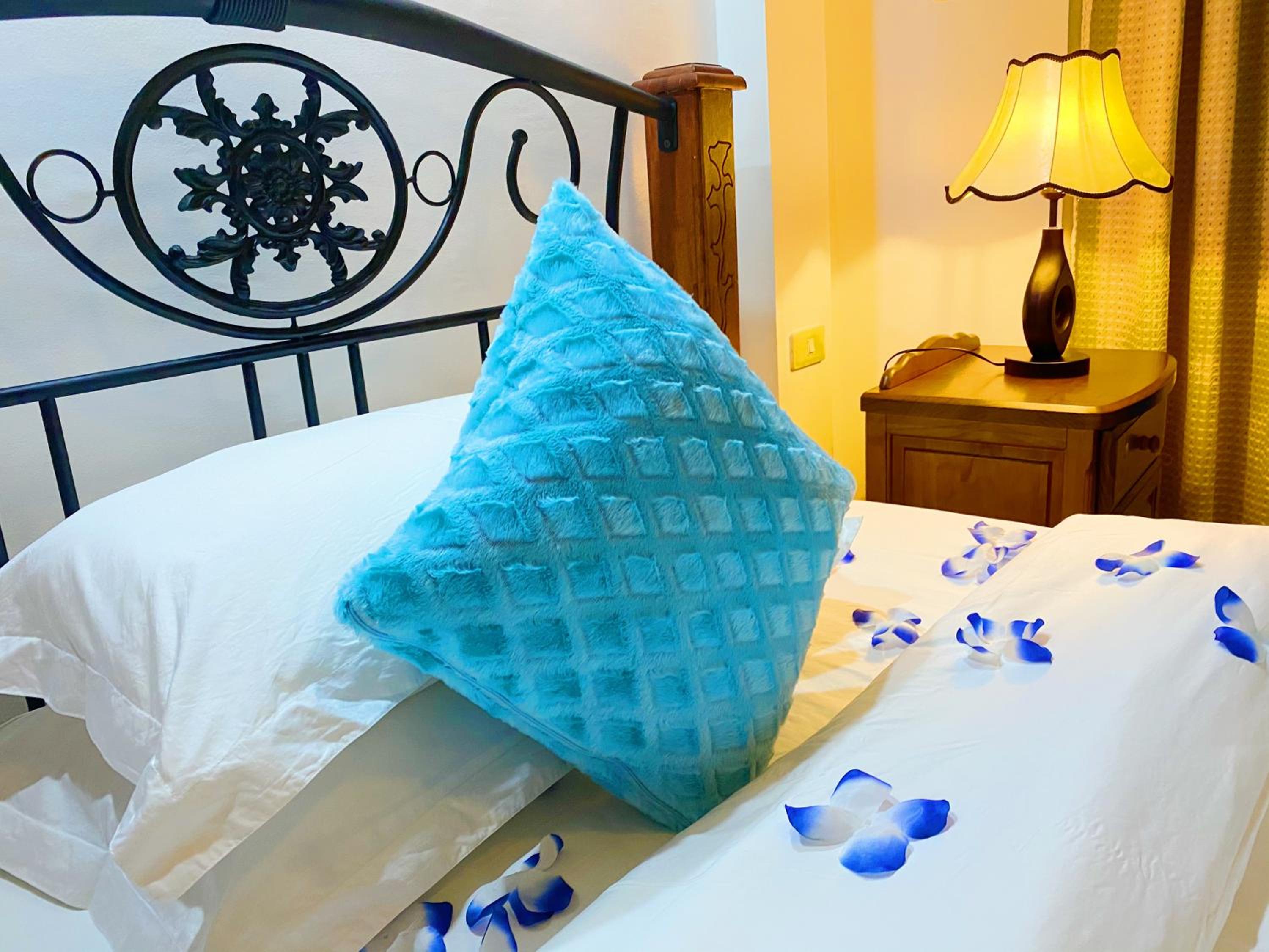 Azure Camotes Resort Hotel, photo 17