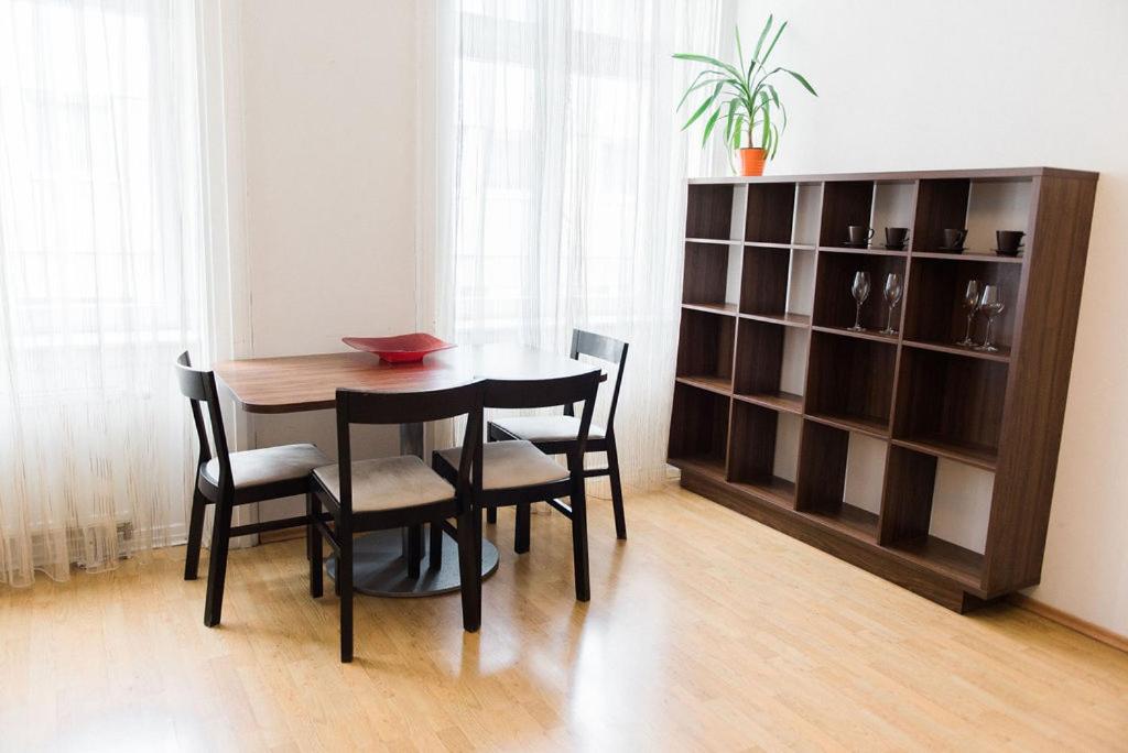 Photo 17 sur 62 de Lion Apartments in historical center, Bratislava Old Town
