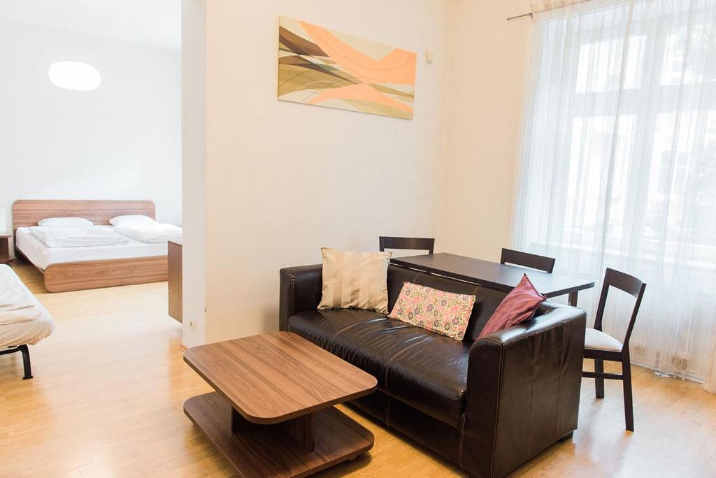Photo 26 sur 62 de Lion Apartments in historical center, Bratislava Old Town