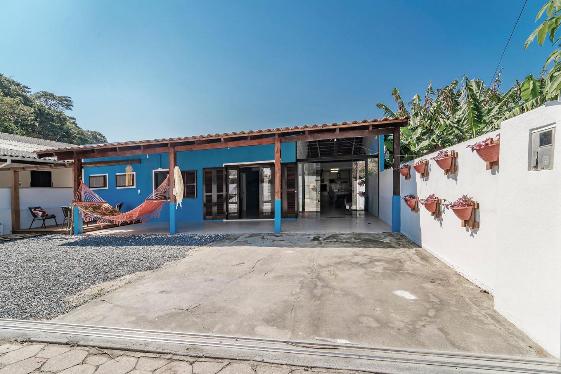 Casa na praia de Morrinhos Bombinhas para 10 pessoas, Excelente localização