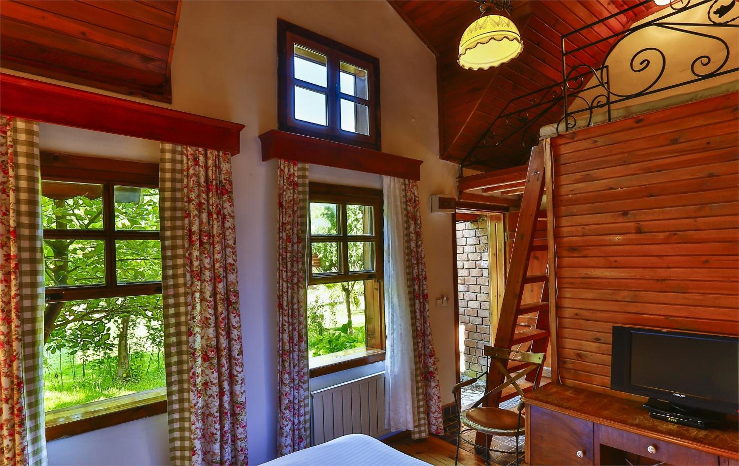 Tranquilla River Lodge