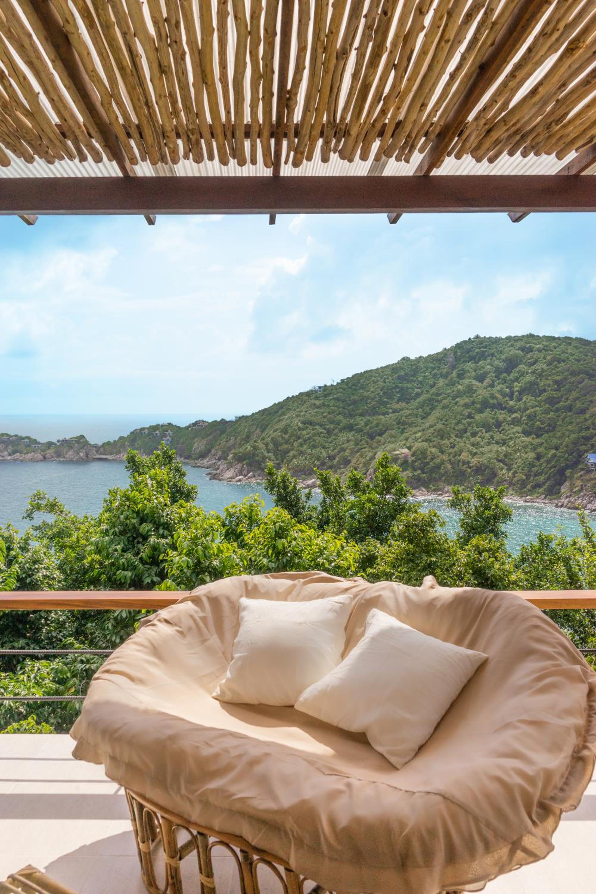 Baan Talay Koh Tao Resort & Yoga