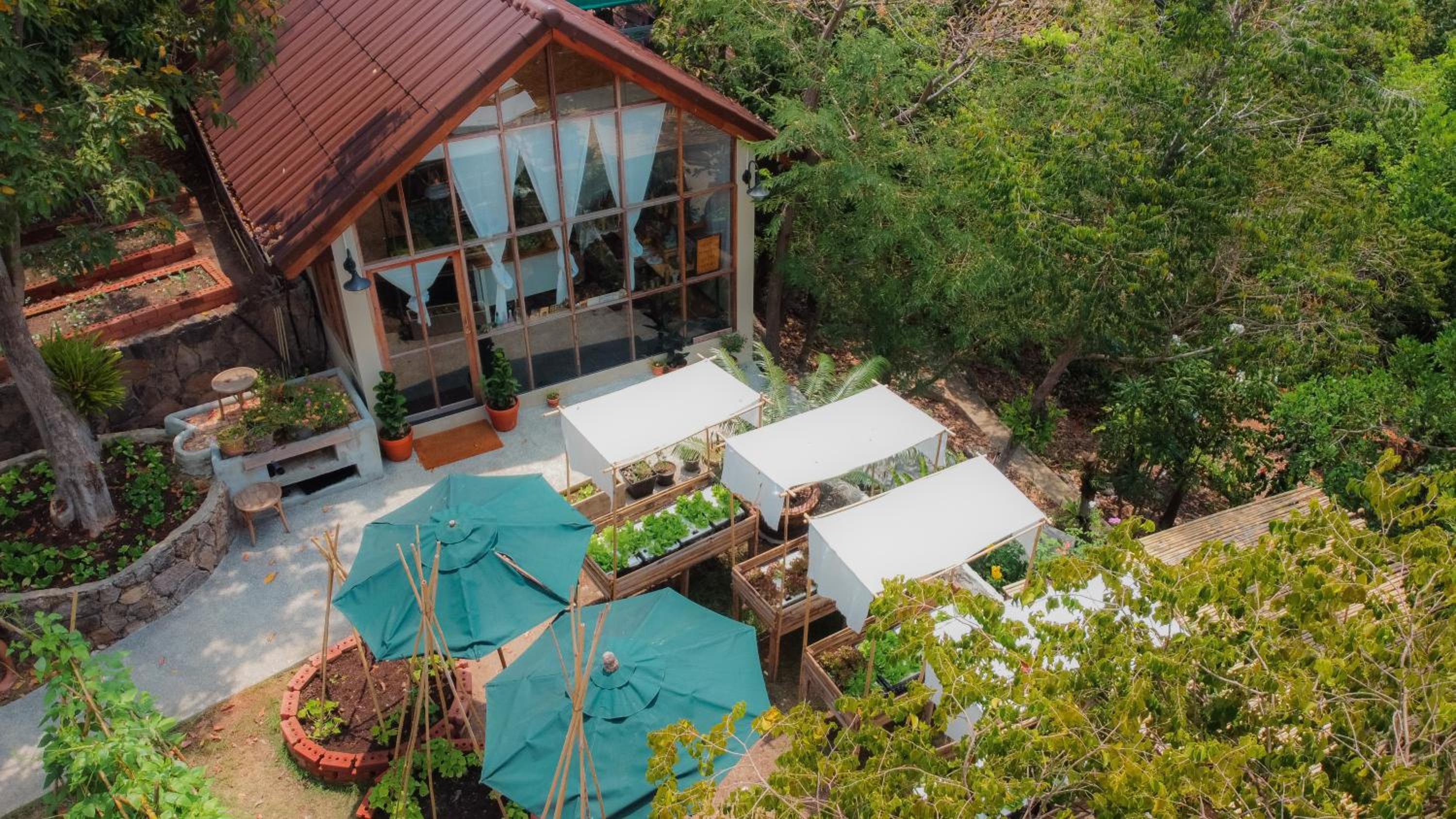 Baan Talay Koh Tao Resort & Yoga
