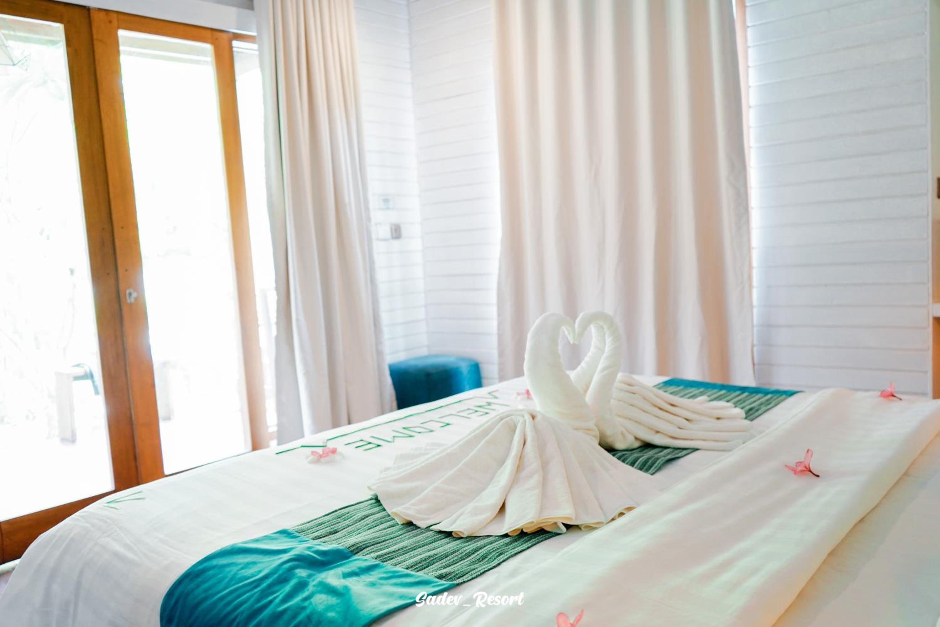 Sadev Resort