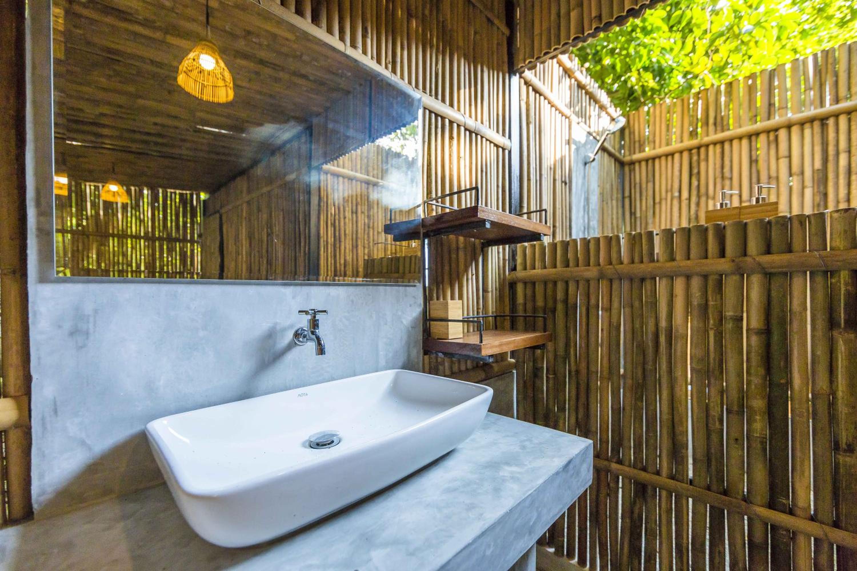 Baan Talay Koh Tao Resort & Yoga