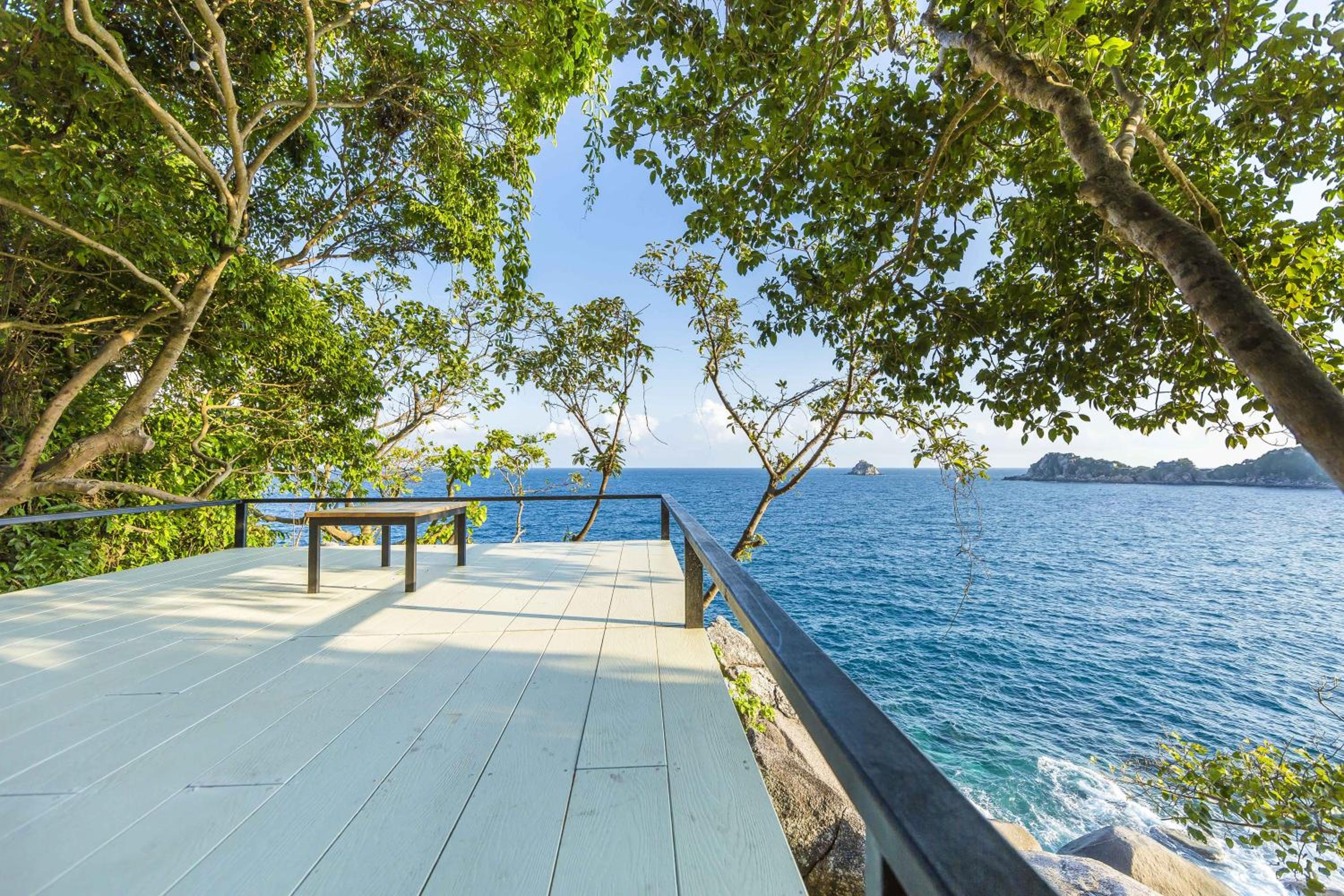 Baan Talay Koh Tao Resort & Yoga