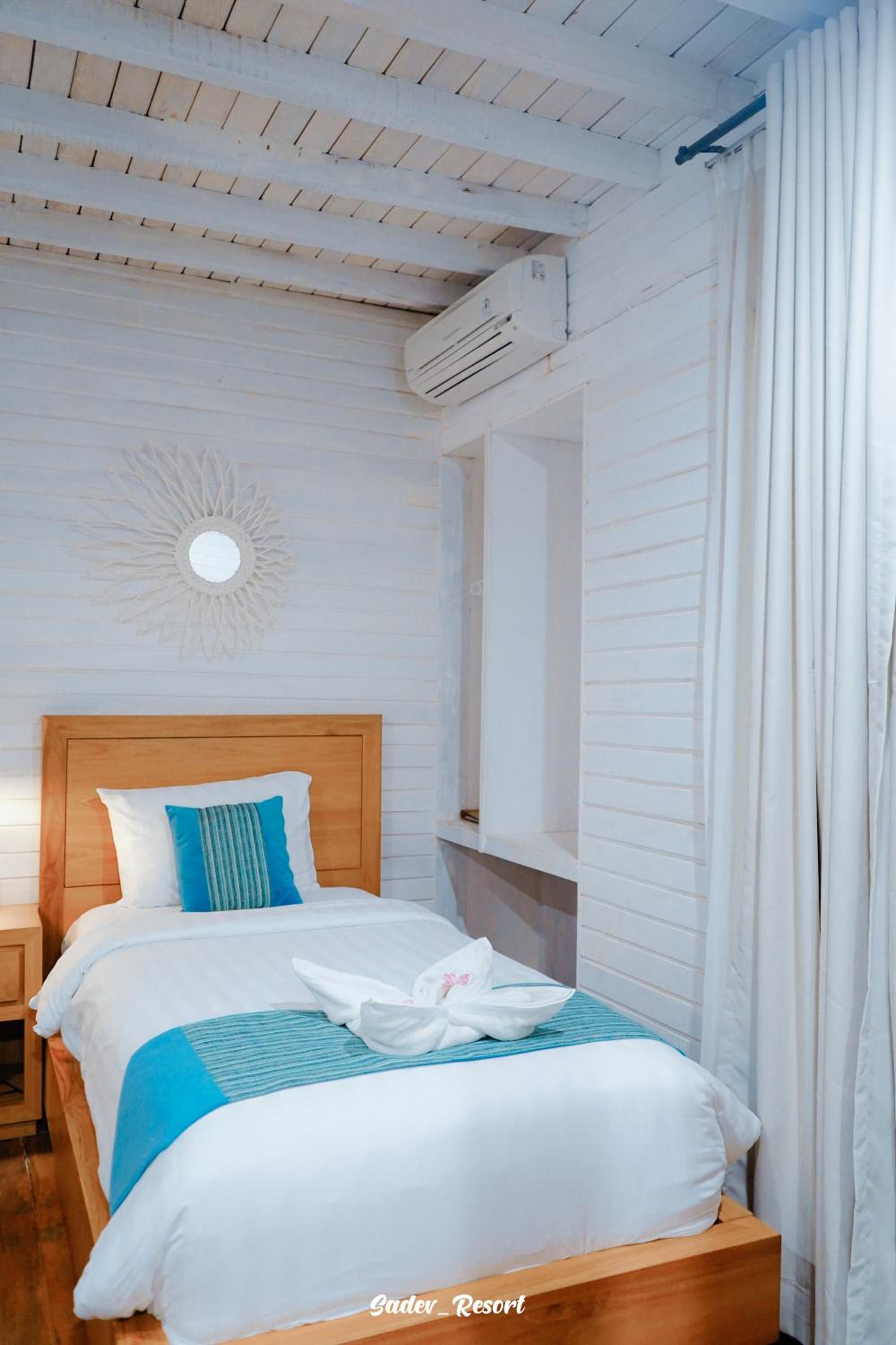 Sadev Resort