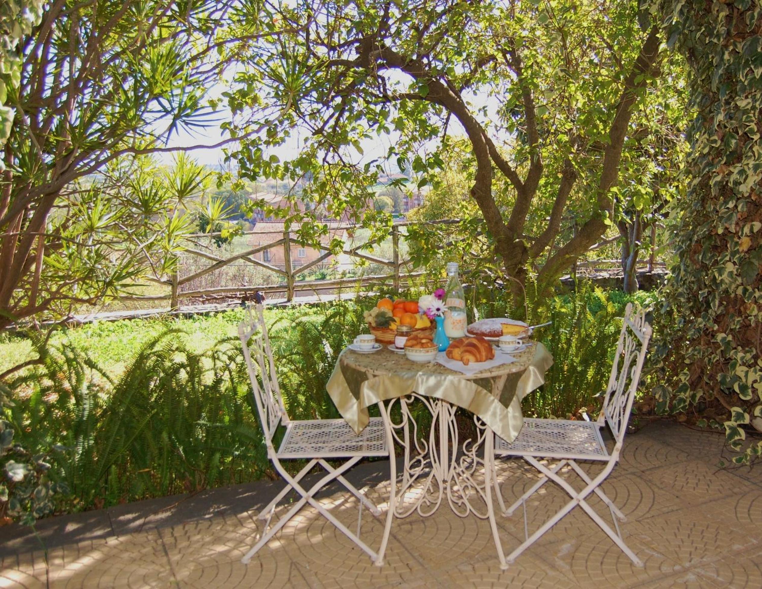 Antico Borgo Etneo Country Hotel