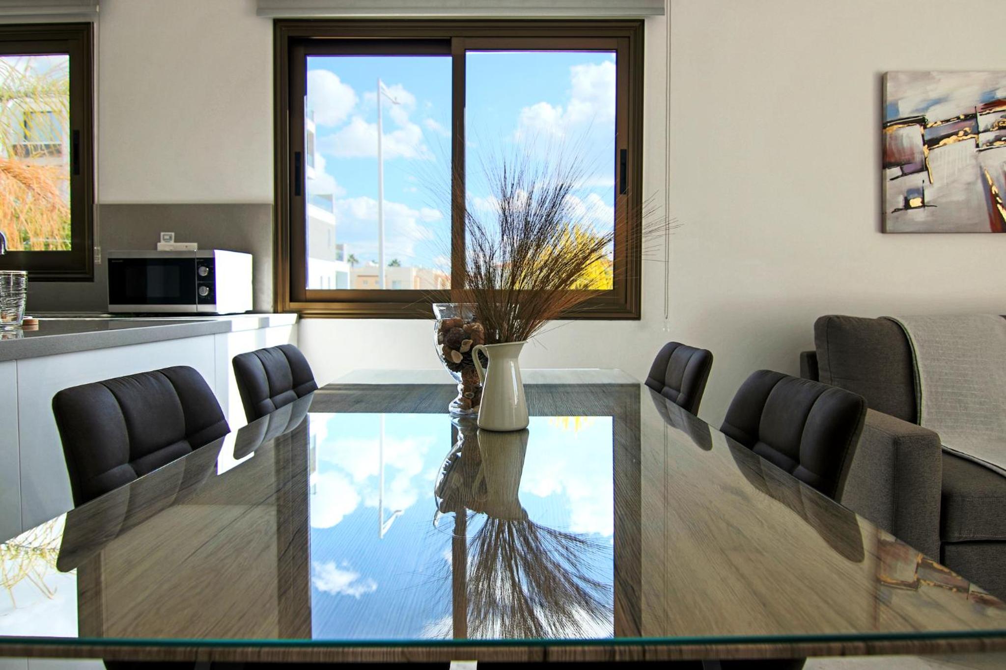 Phaedrus Living City View Luxury Flat Georgos 203