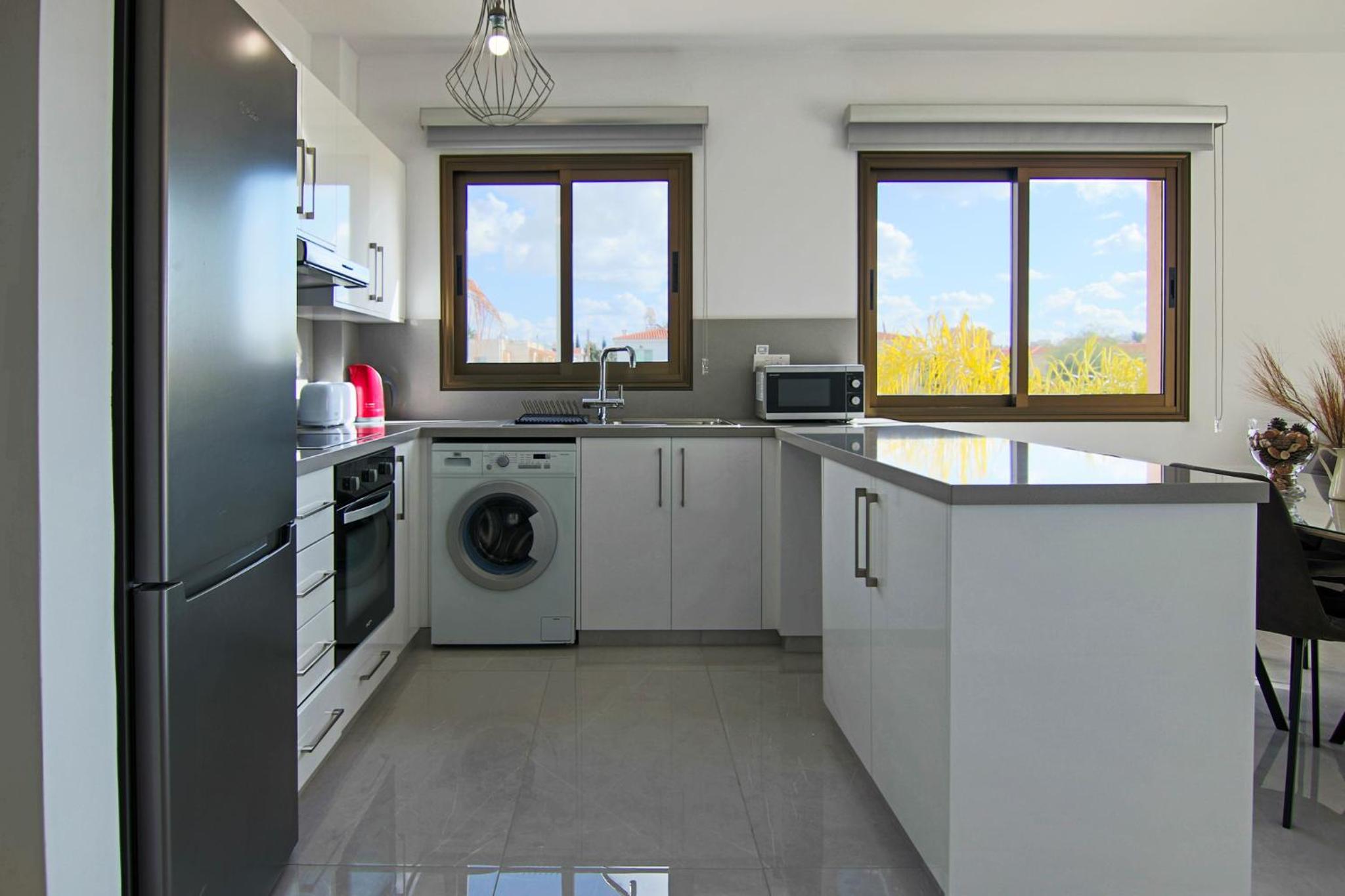 Phaedrus Living City View Luxury Flat Georgos 203