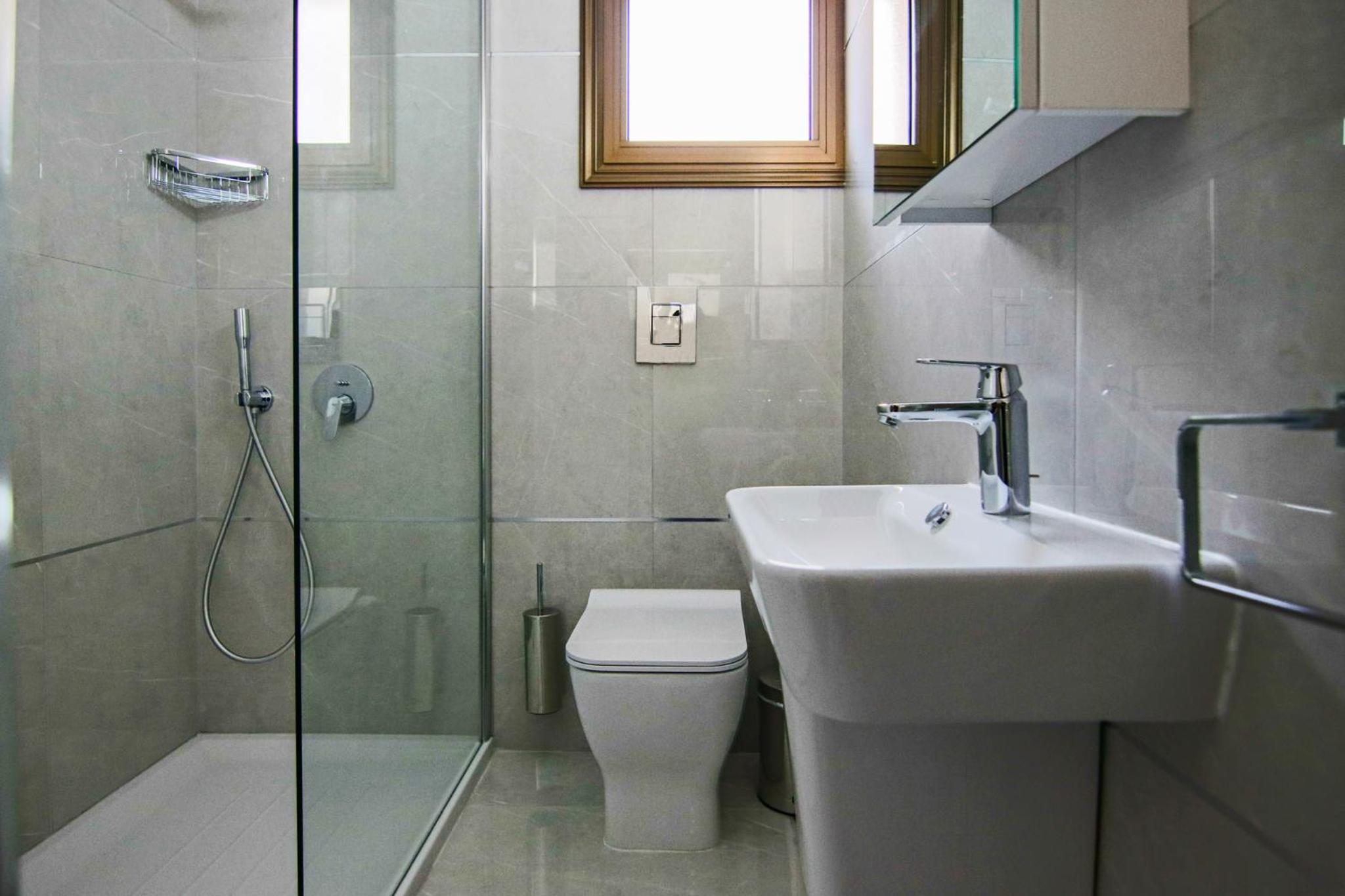 Phaedrus Living City View Luxury Flat Georgos 203