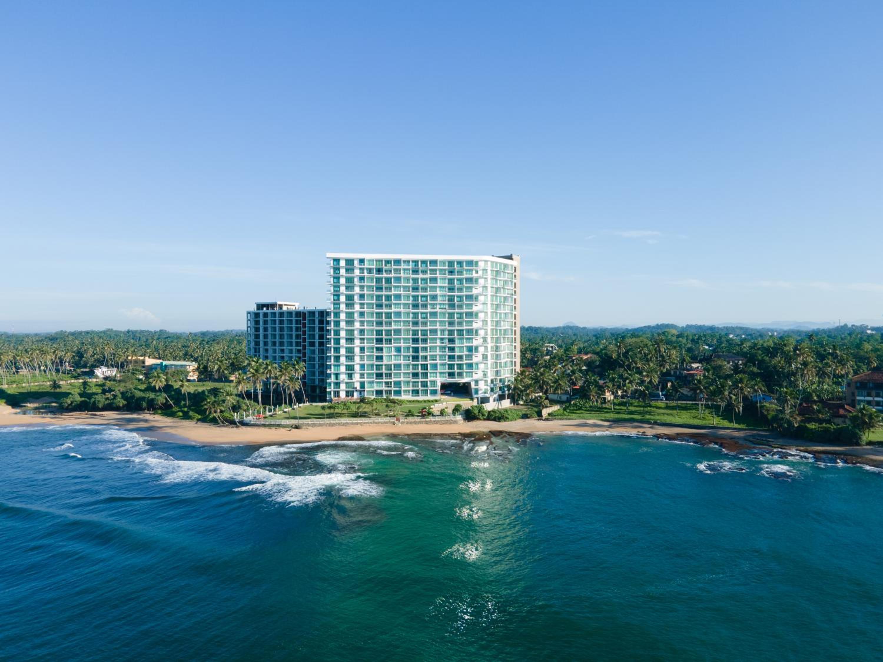 Hotel Oceanfront Galle by ICC - Image 1
