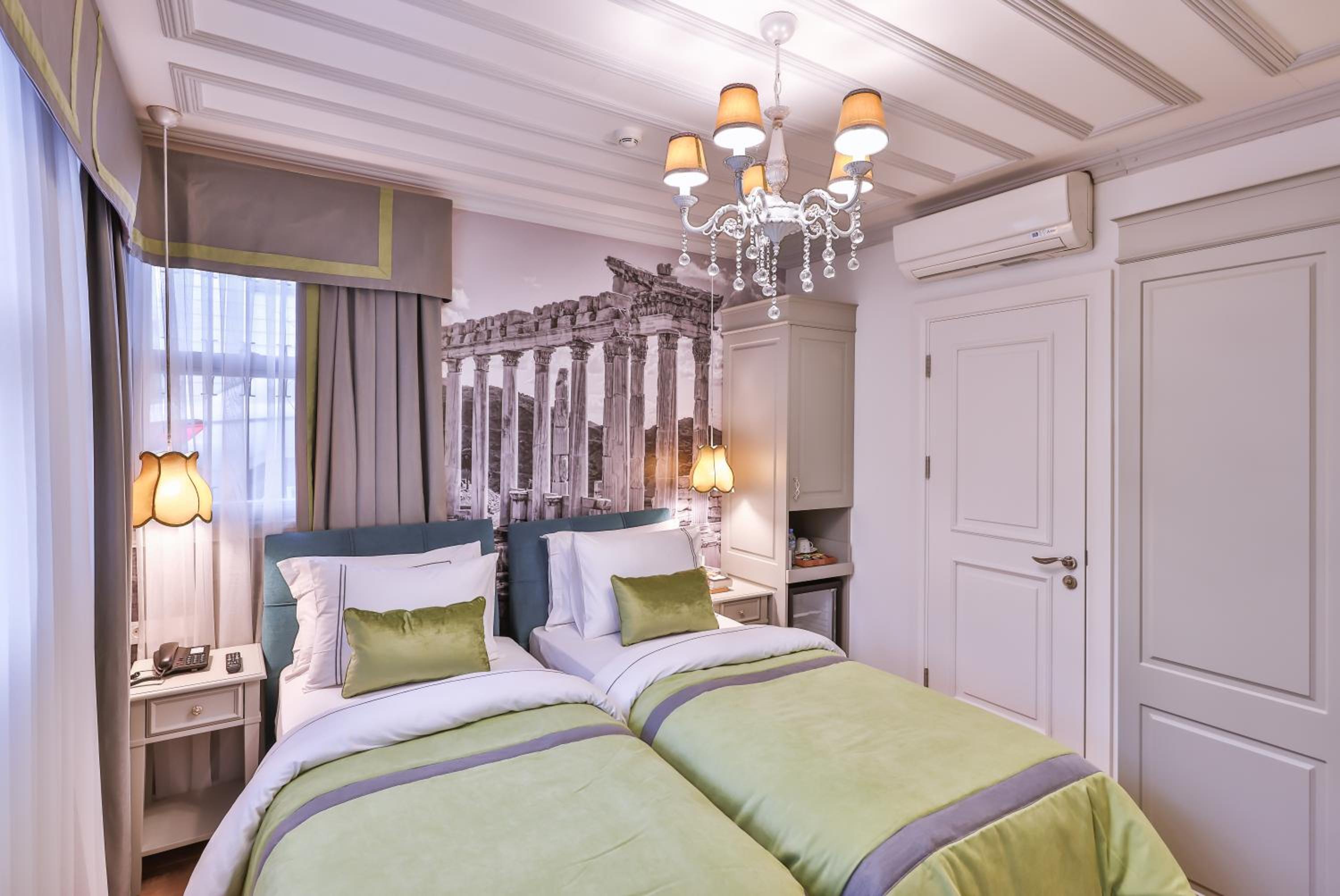 9 Doors Otel - Image 12