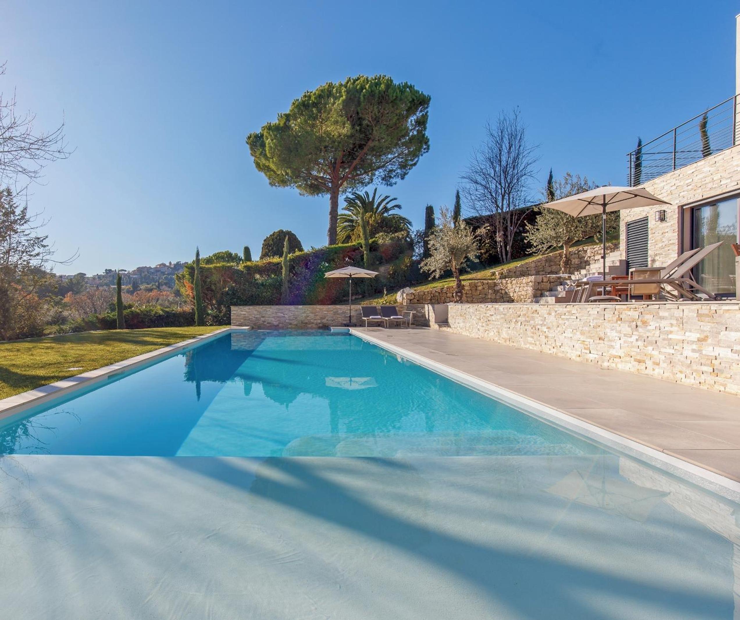 Villa SOHA Bed & Breakfast