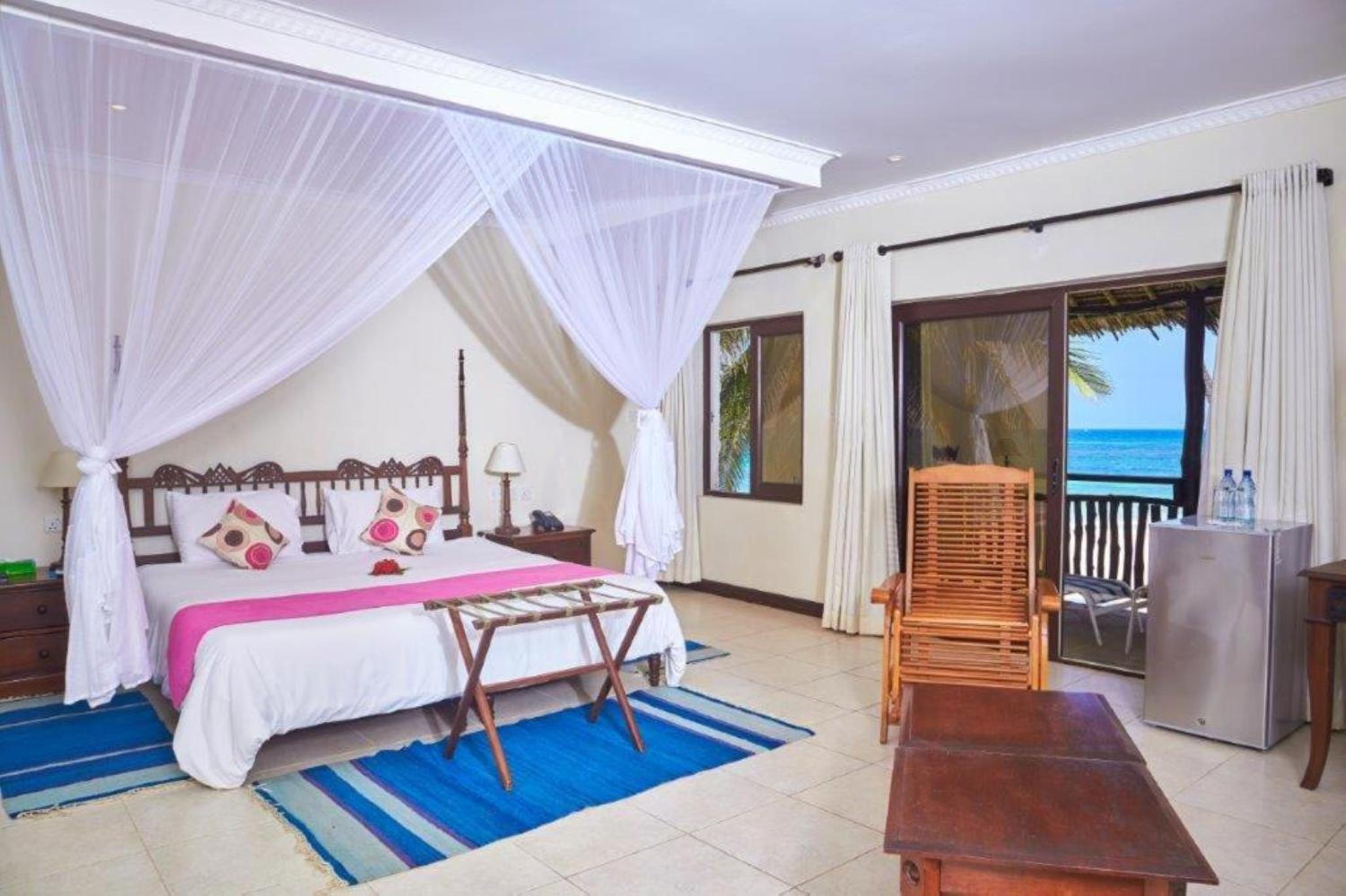 Jacaranda Indian Ocean Beach Resort