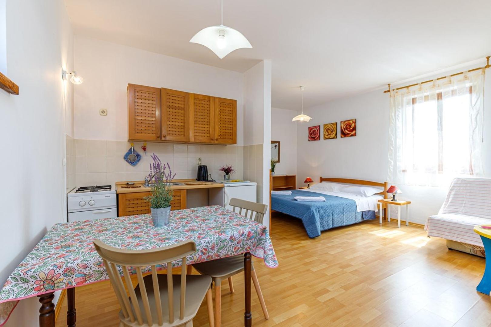 Apartments Pernar - Property Image 18