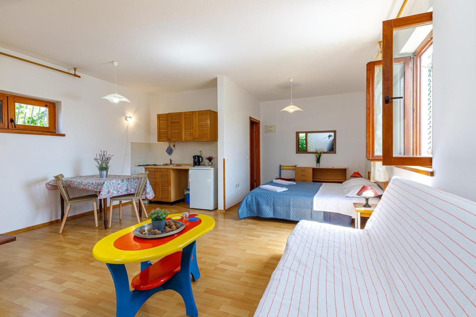 Apartments Pernar - Property Image 13