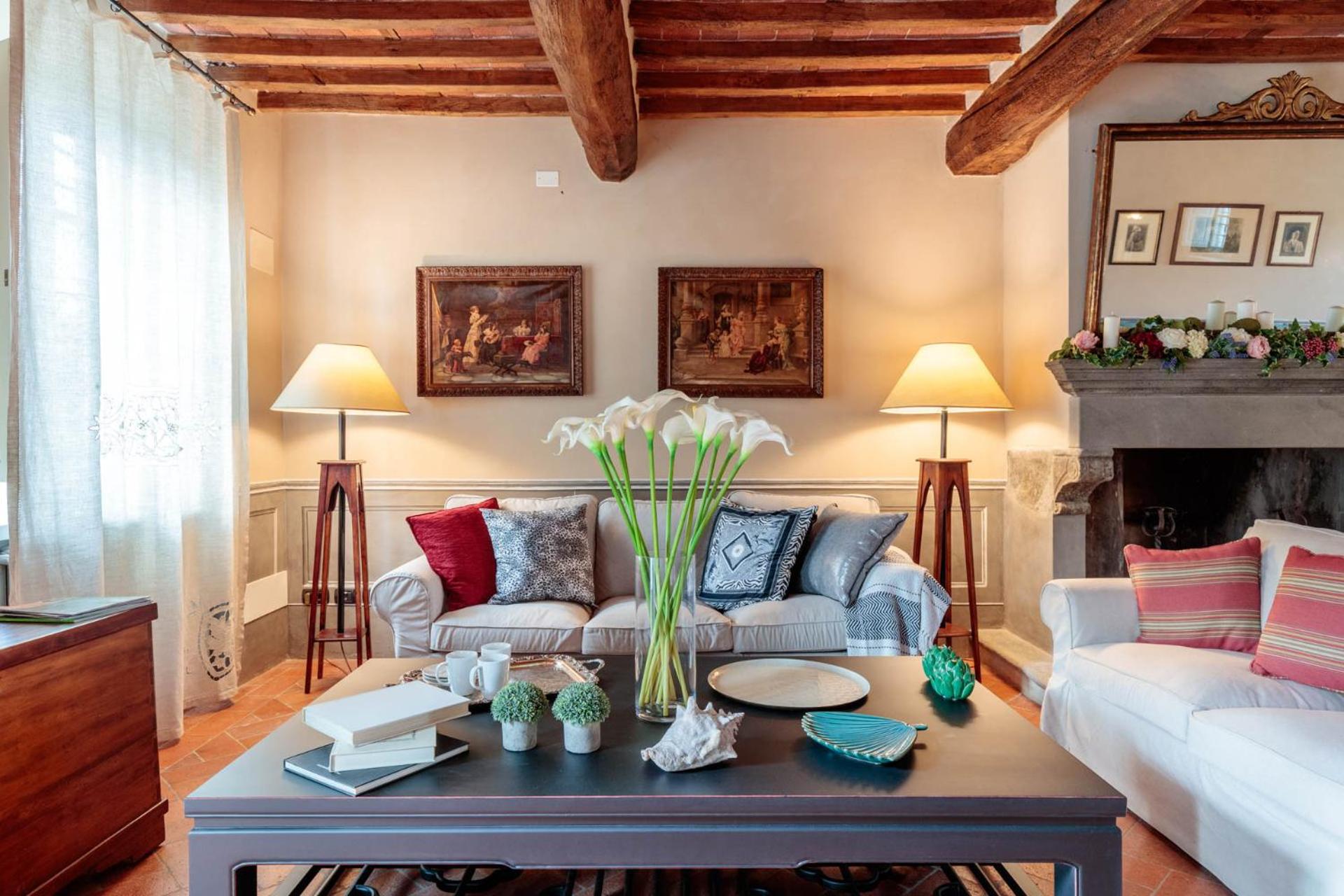 Villa Brunetta, Discover your Modern but Traditional Villa in Lucca view 2
