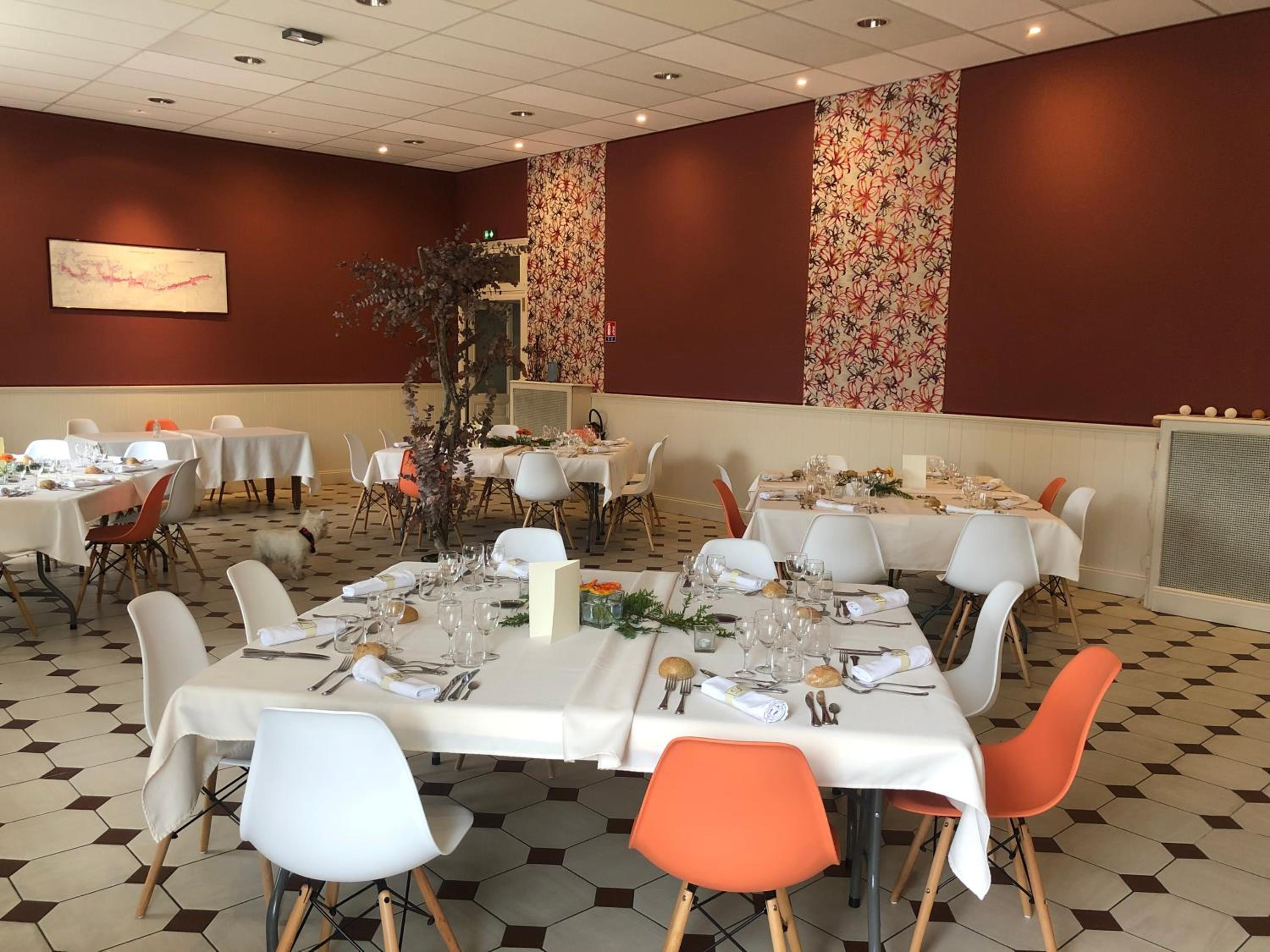 restaurant