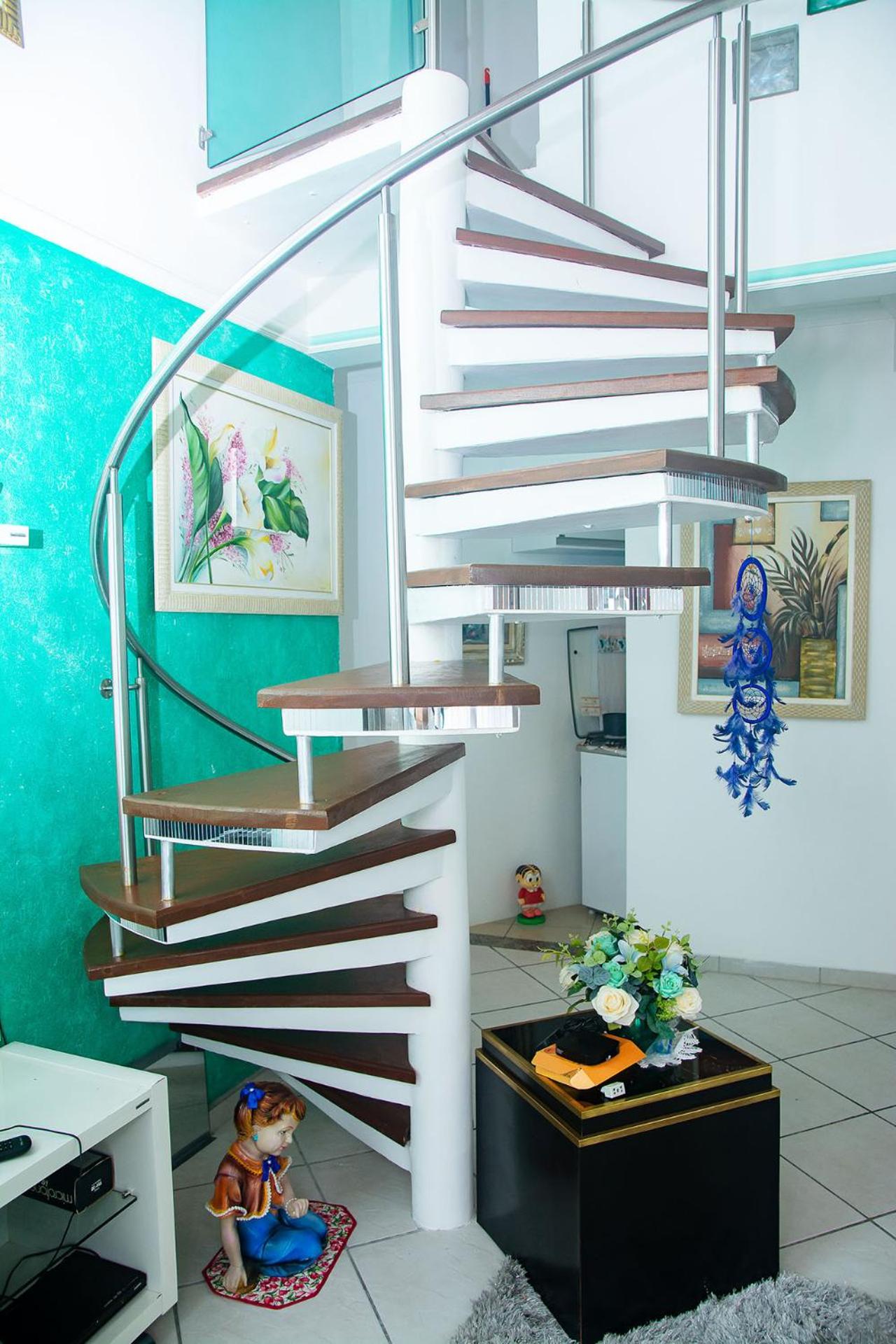 Linda casa com lazer a 500m da praia Guaratuba SP