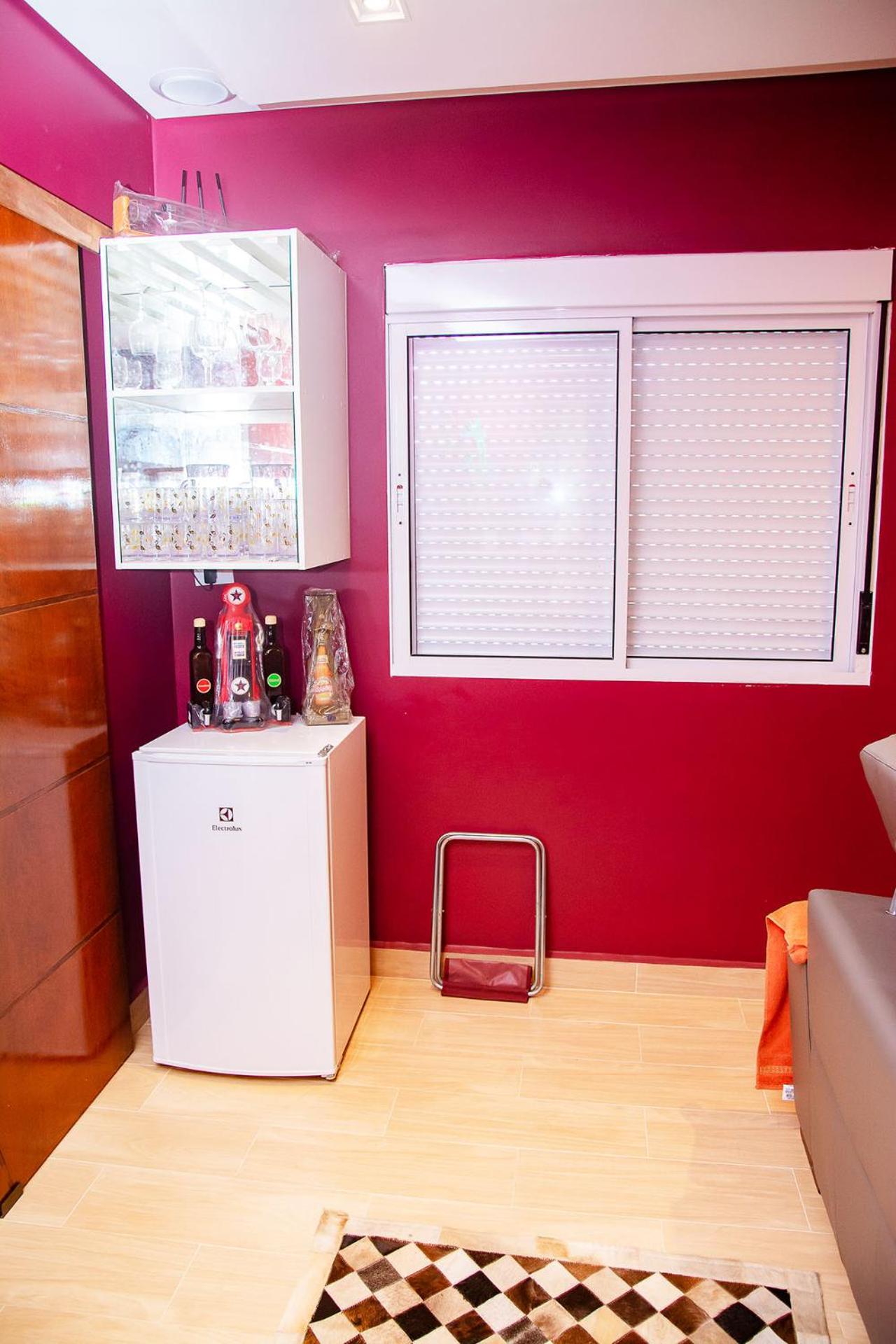 Linda casa com lazer a 500m da praia Guaratuba SP