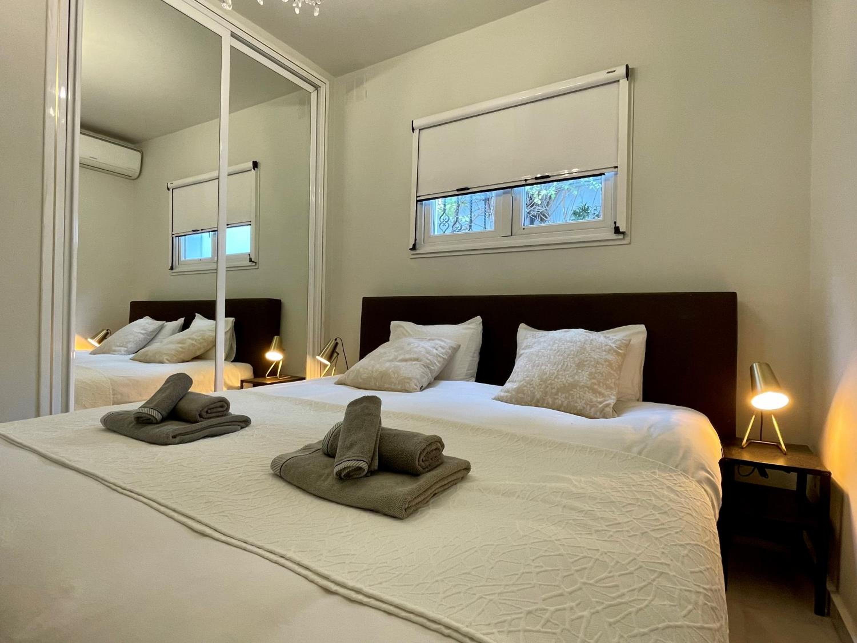 Marbella Vacations - Luxury Villa with swimming pool and Jacuzzi - Property Image 26