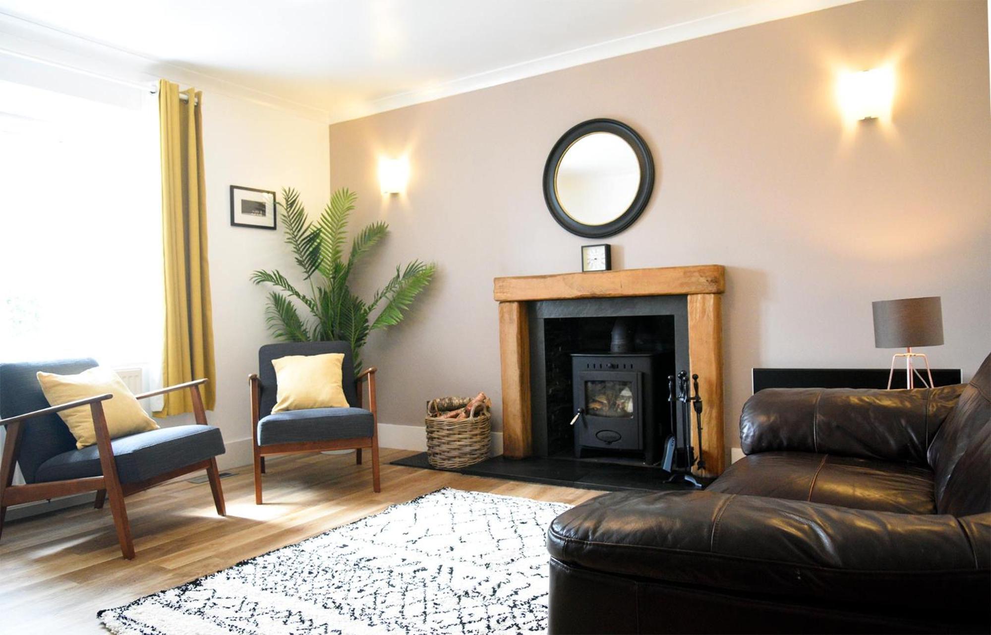 Lower Flat Hillhouse view 3
