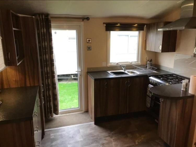 The Winchester luxury pet friendly caravan on Broadland Sands holiday park between Lowestoft and Great Yarmouth view 2