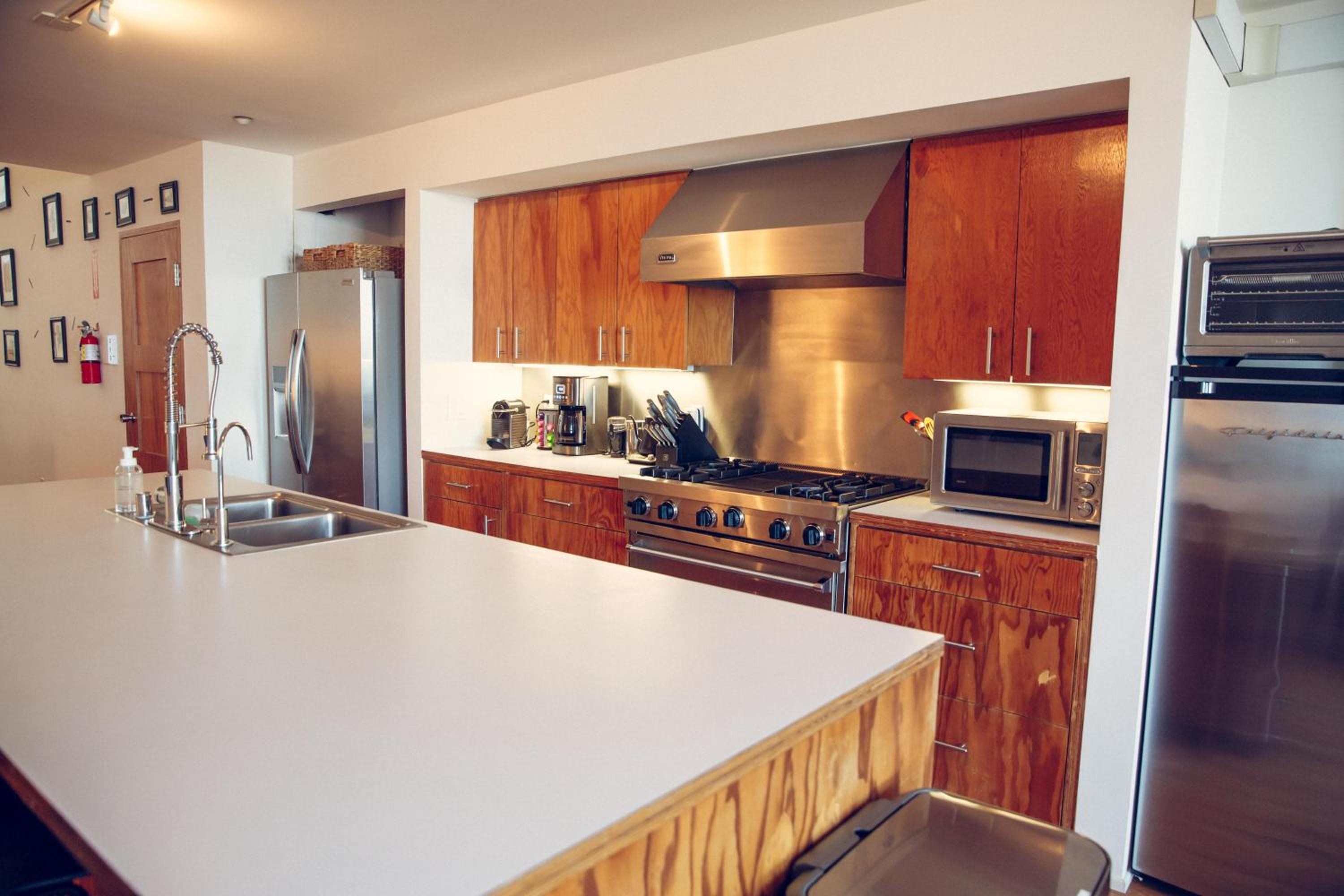 Los Angeles Vacations - STAY OPEN Venice Beach - Property Image 6