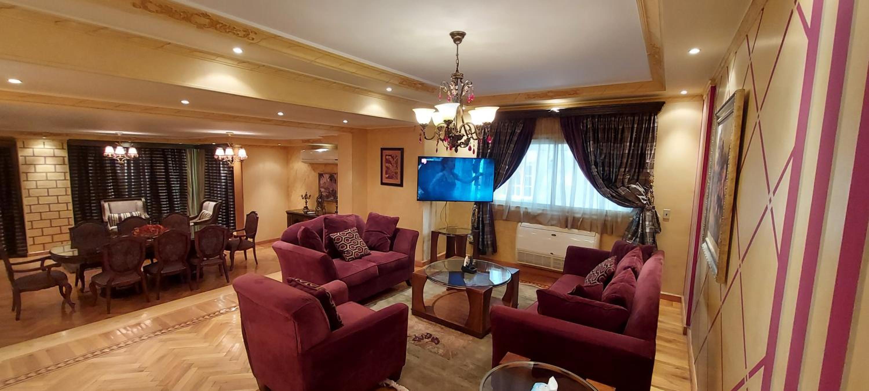 Nasr City Royal