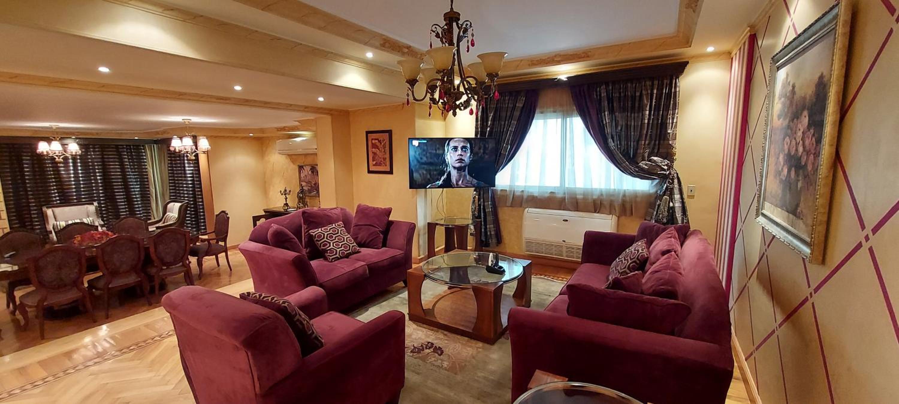 Hotel Nasr City Royal - Image 1