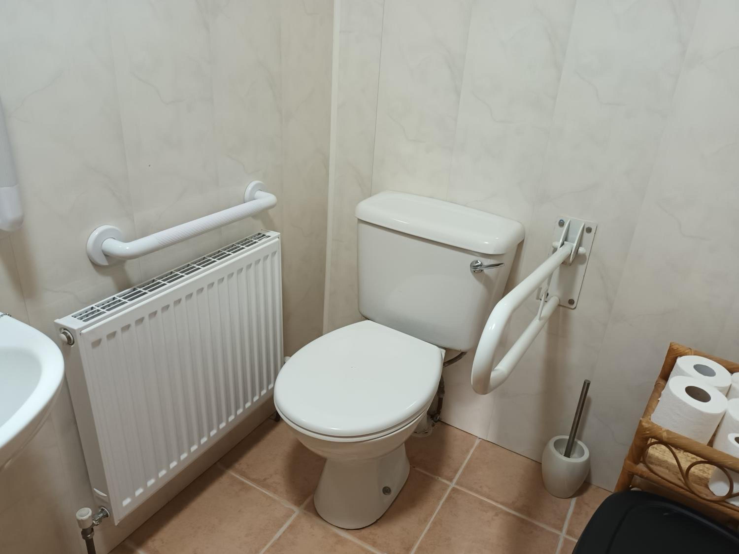 Photo 11