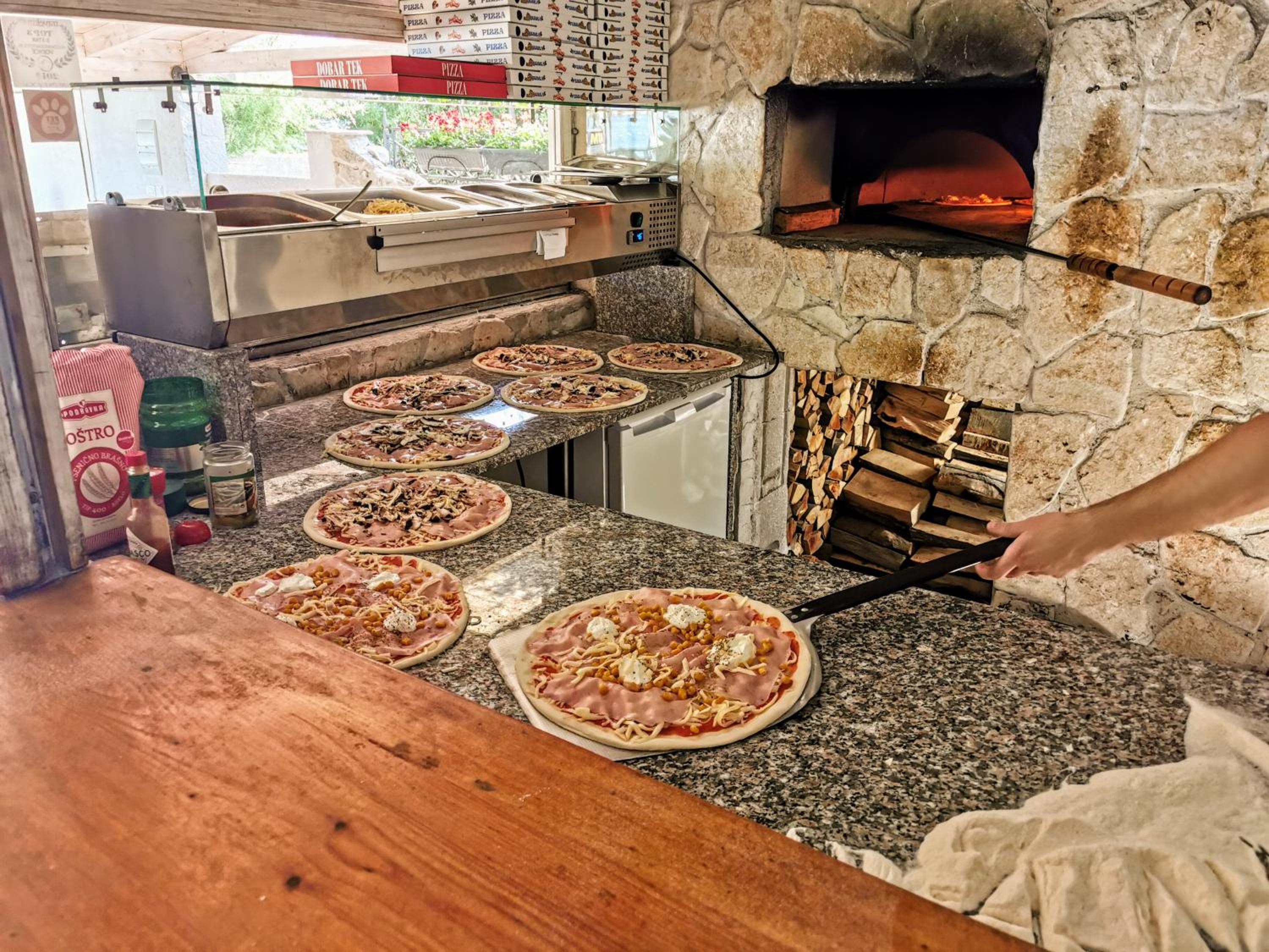 Pansion Karoca