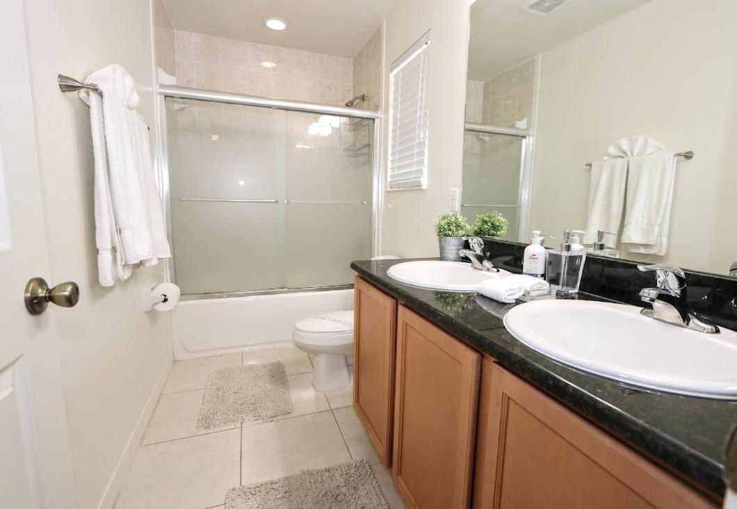 CozyKey Vacation Rentals - Crystal Cove