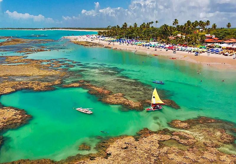 Casa de condomínio para 6 pessoas, tudo a pé, perto do centro e piscinas naturais